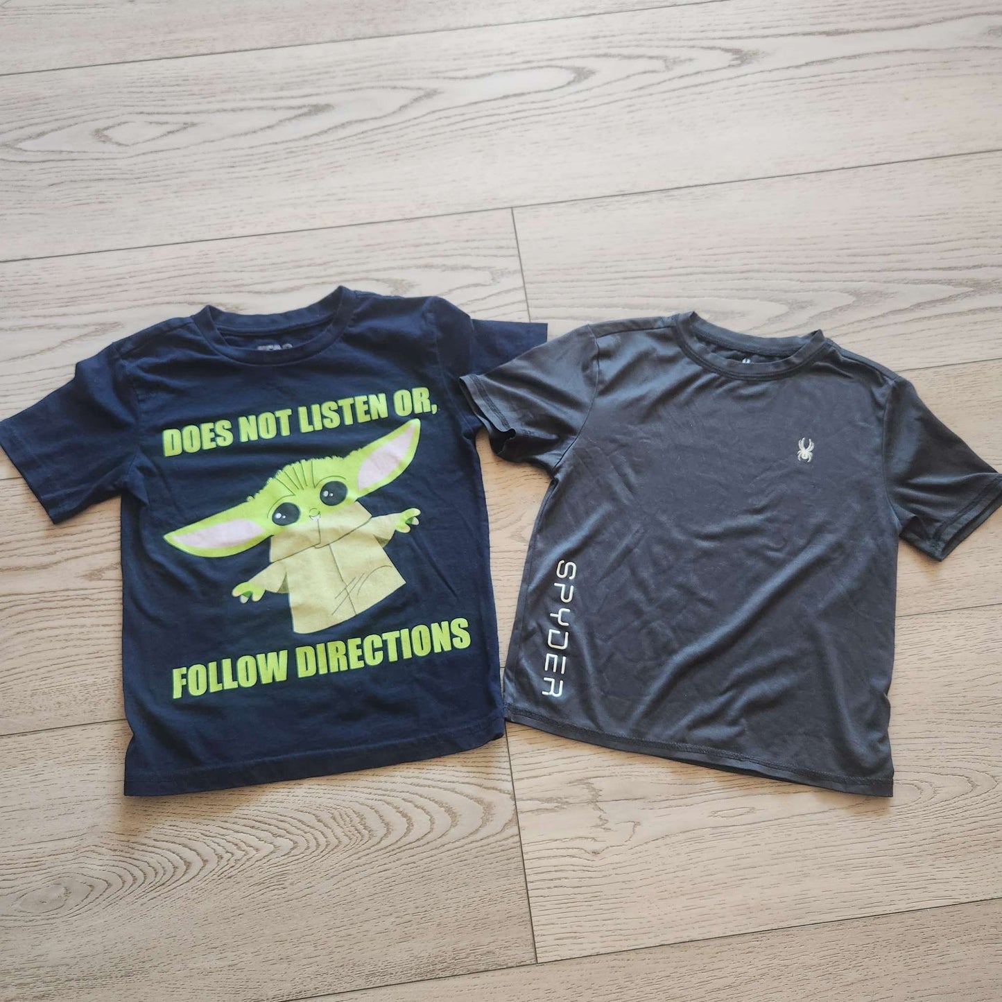 XS boys tshirts, Grogu/Star Wars , Kids 5/5T (extra small)