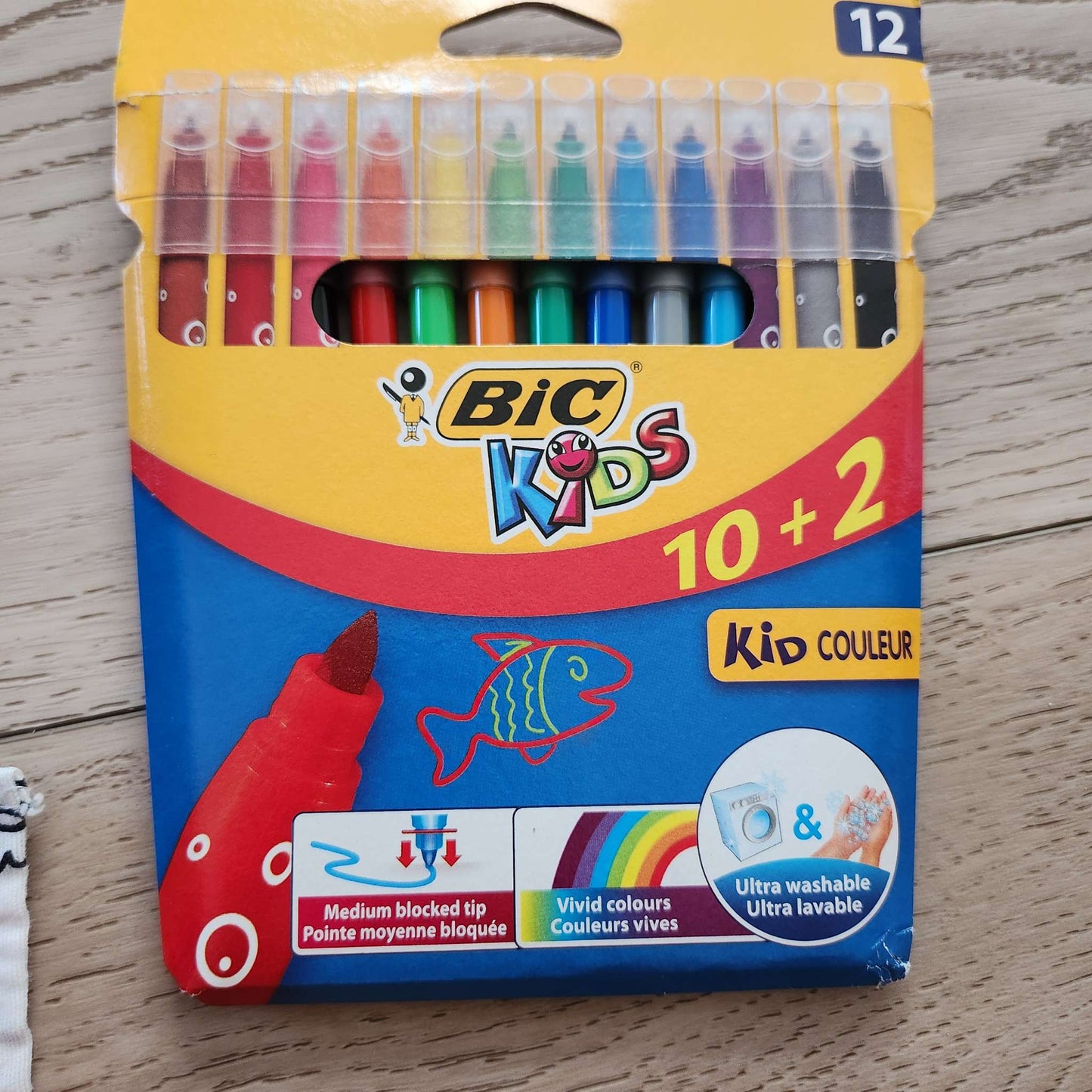 Coloring placemats