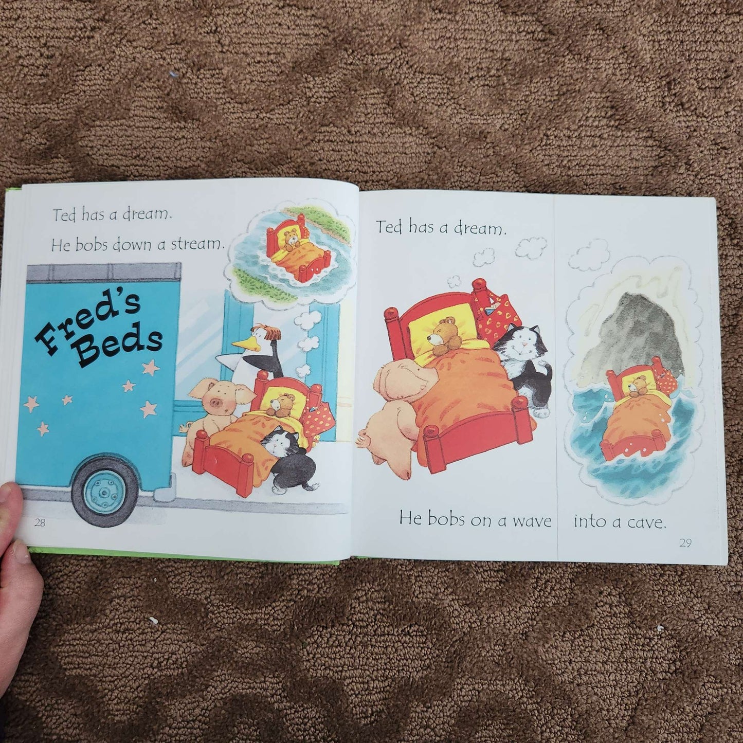 Usborne Phonics Stories, 12 stories in 1