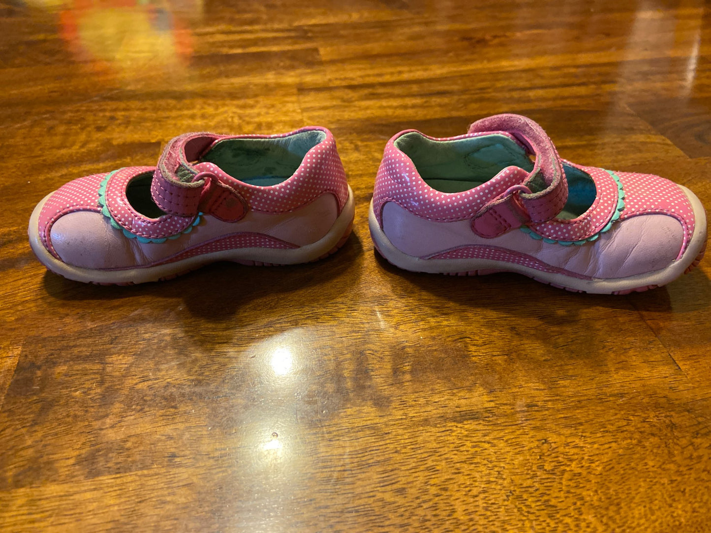 Stride Rite shoes size 4.5, Shoes 4.5 (Walkers:12-24 mth)