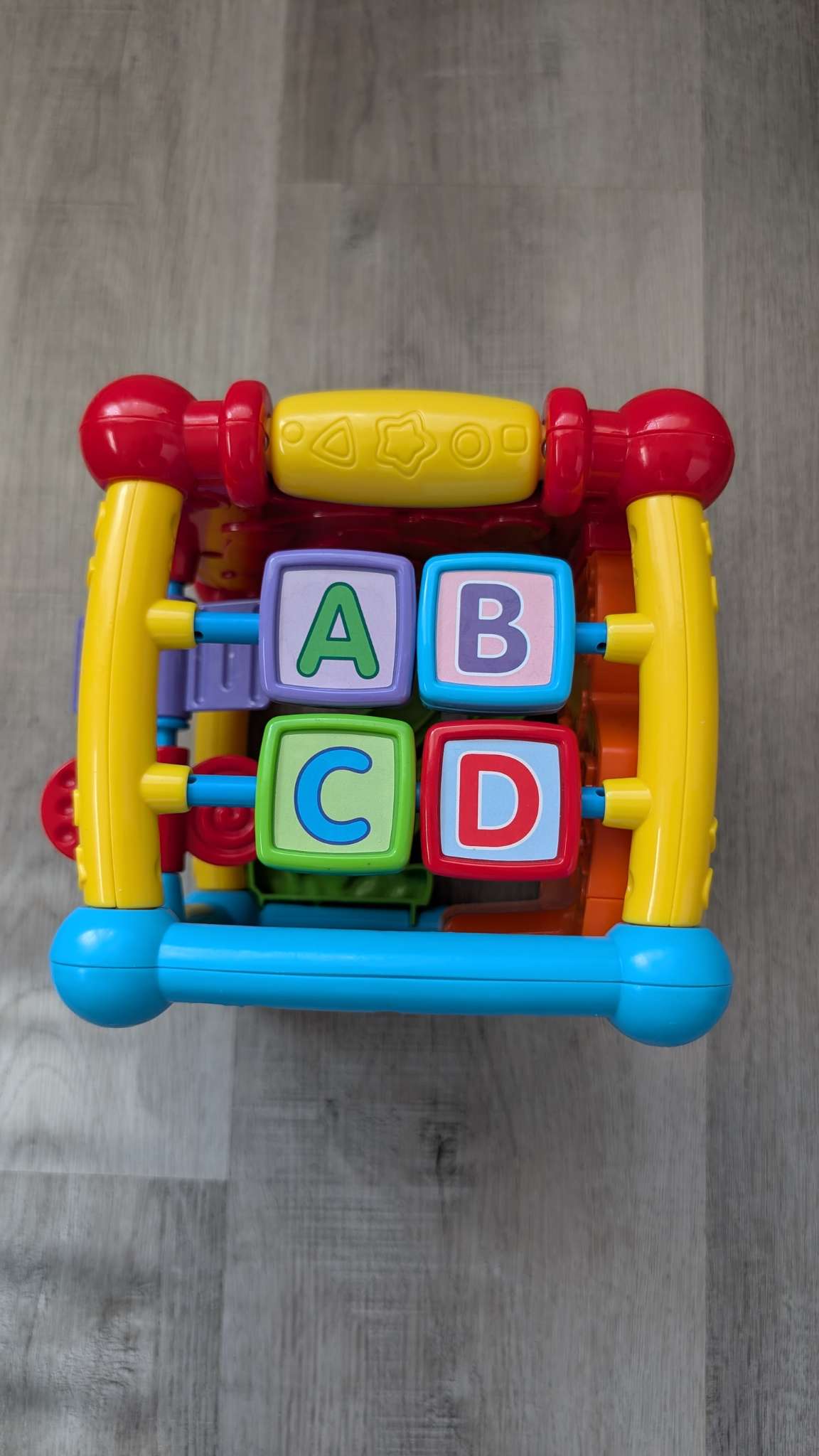 Vtech busy learners activity cube