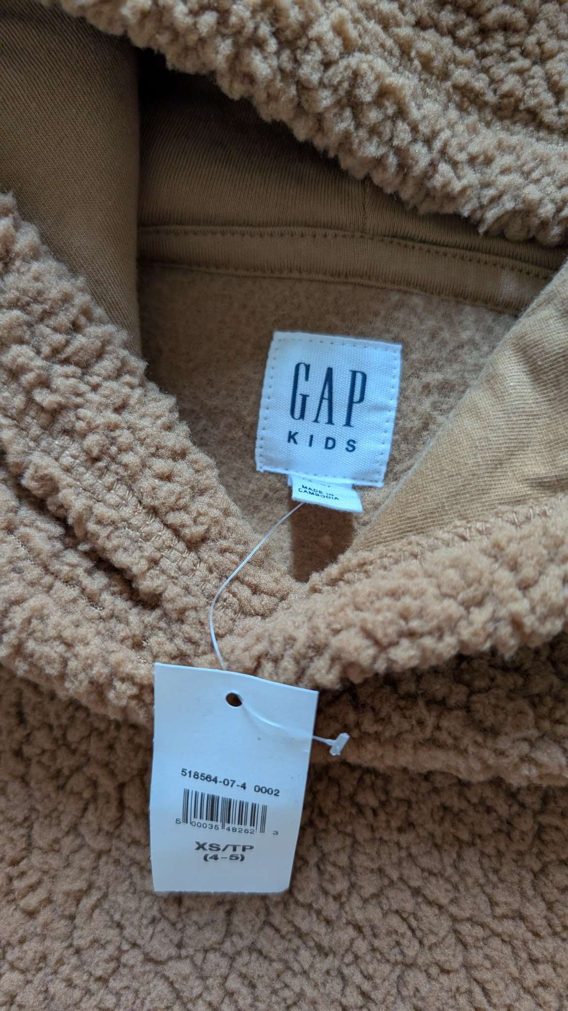 Gap Fuzzy Teddy Bear hoodie 4-5T, Kids 5/5T (extra small)