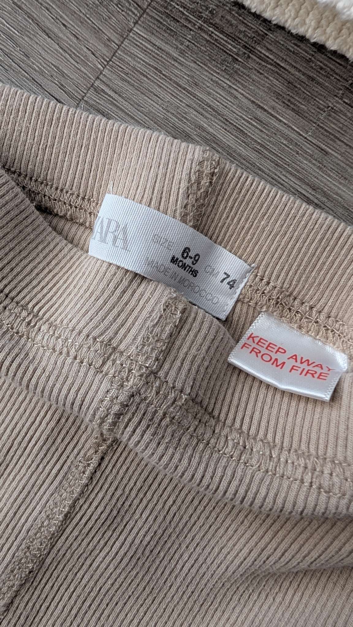 Zara knit sweater cream beige leggings 6-9m, Kids 9 Month (6-9M)