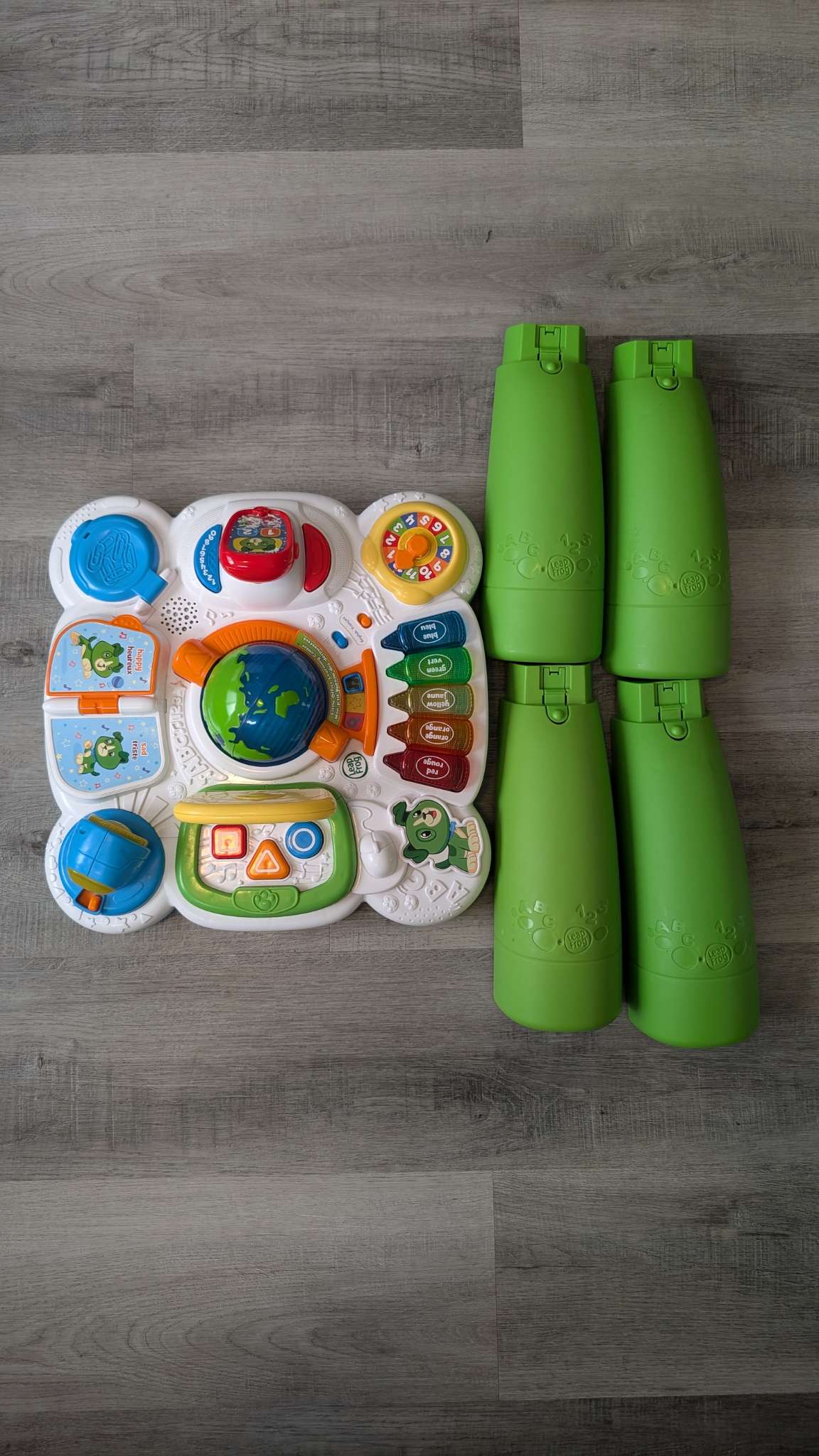 Leap Frog Learning centre and activity table