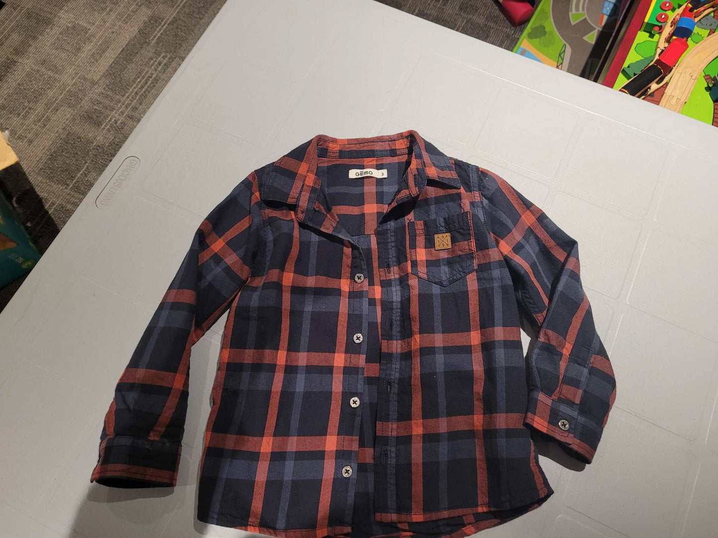 Bundle 2 long sleeve shirts, Kids 3T