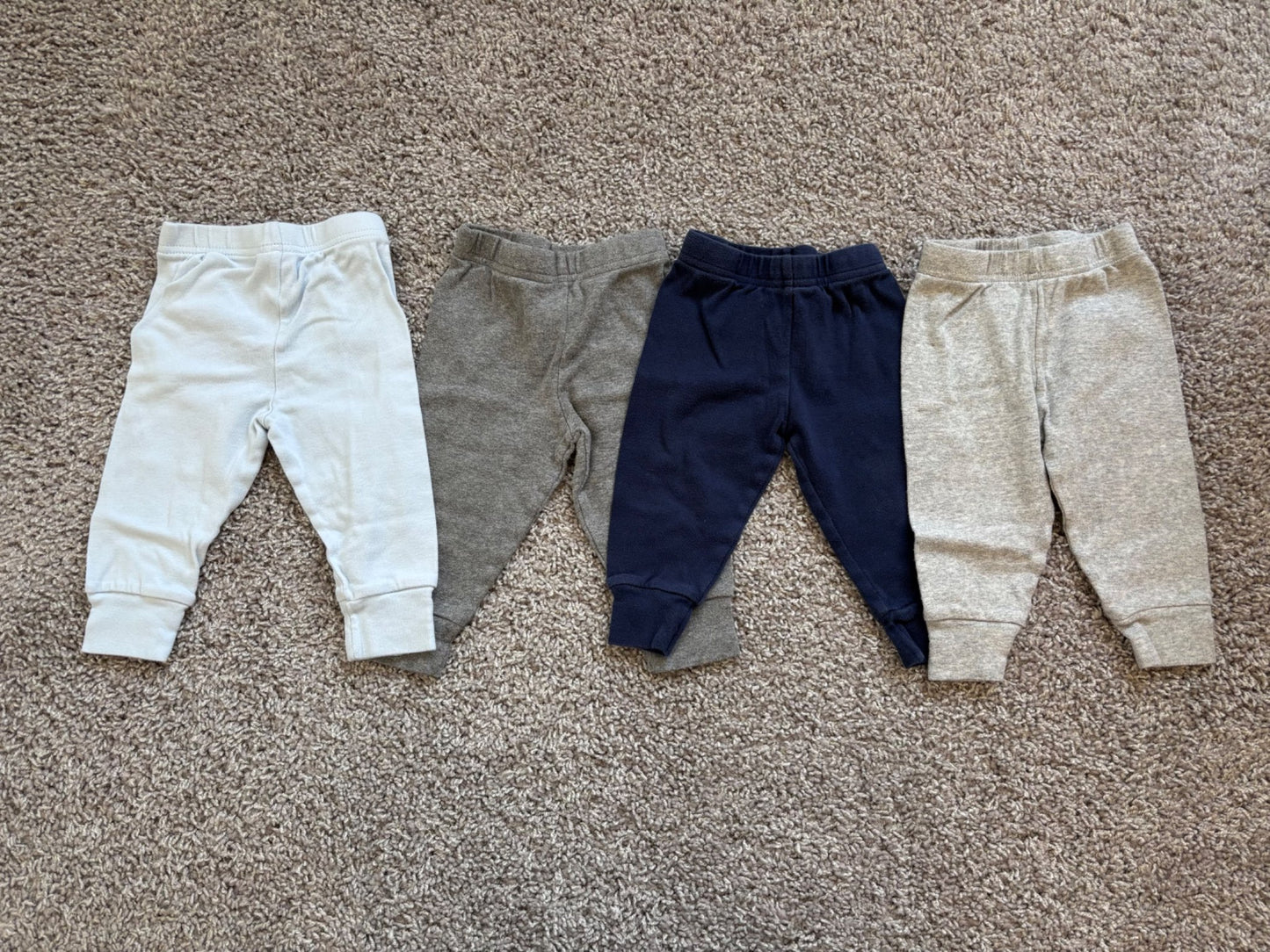 Set of 4 Pants, Kids 9 Month (6-9M)