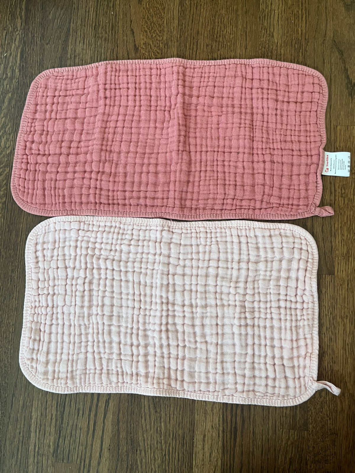 Set of 2 Burp Cloths EUC
