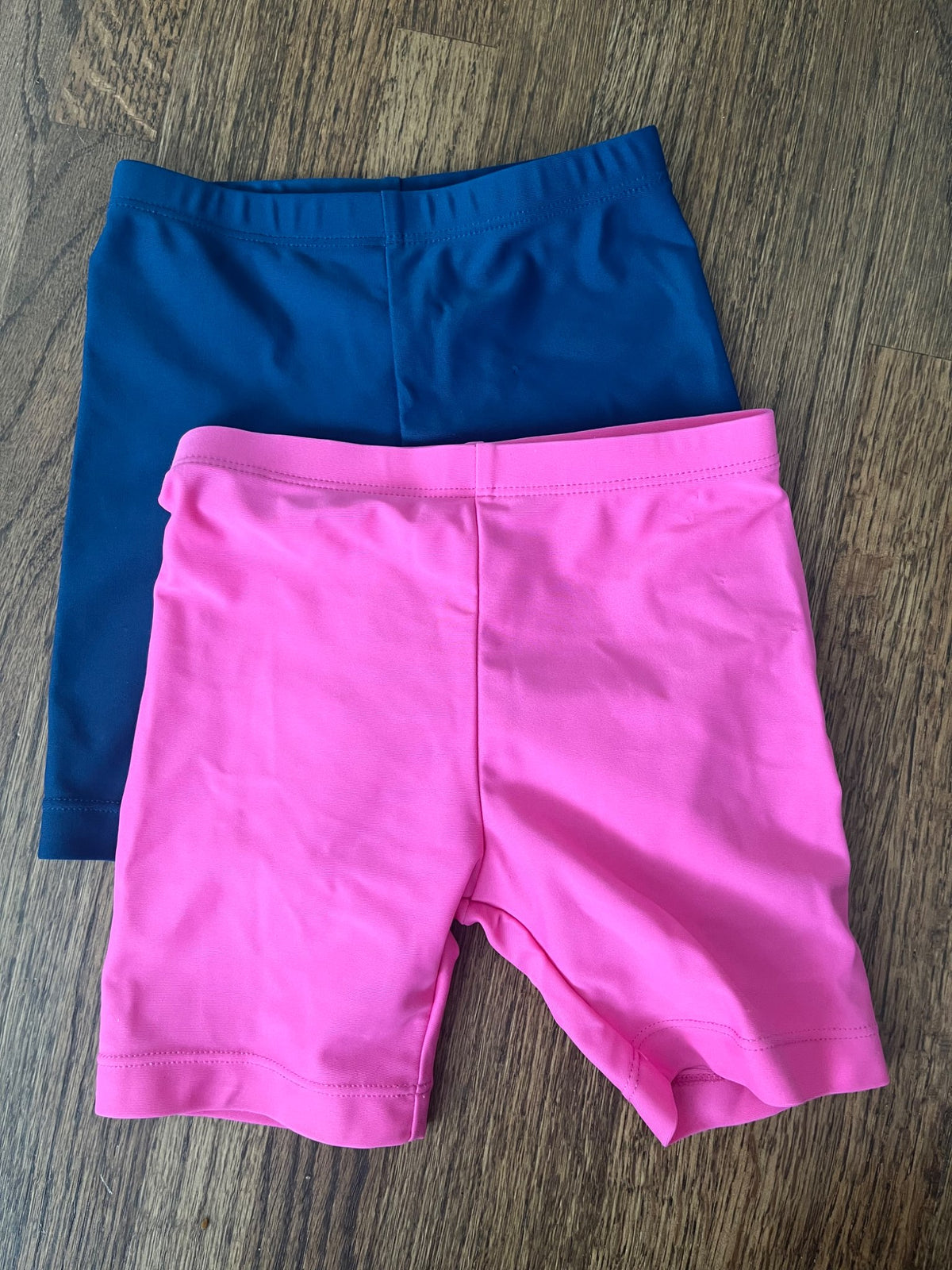 2Pk Swim Shorts 12M EUC, Kids 12 Month (9-12M)