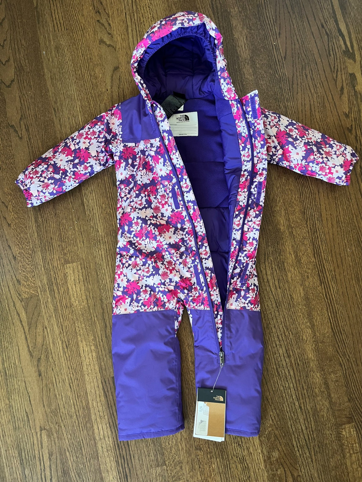 The North Face Toddler Girls One Piece Snowsuit NWT 24M, Kids 24 Month (18-24M)