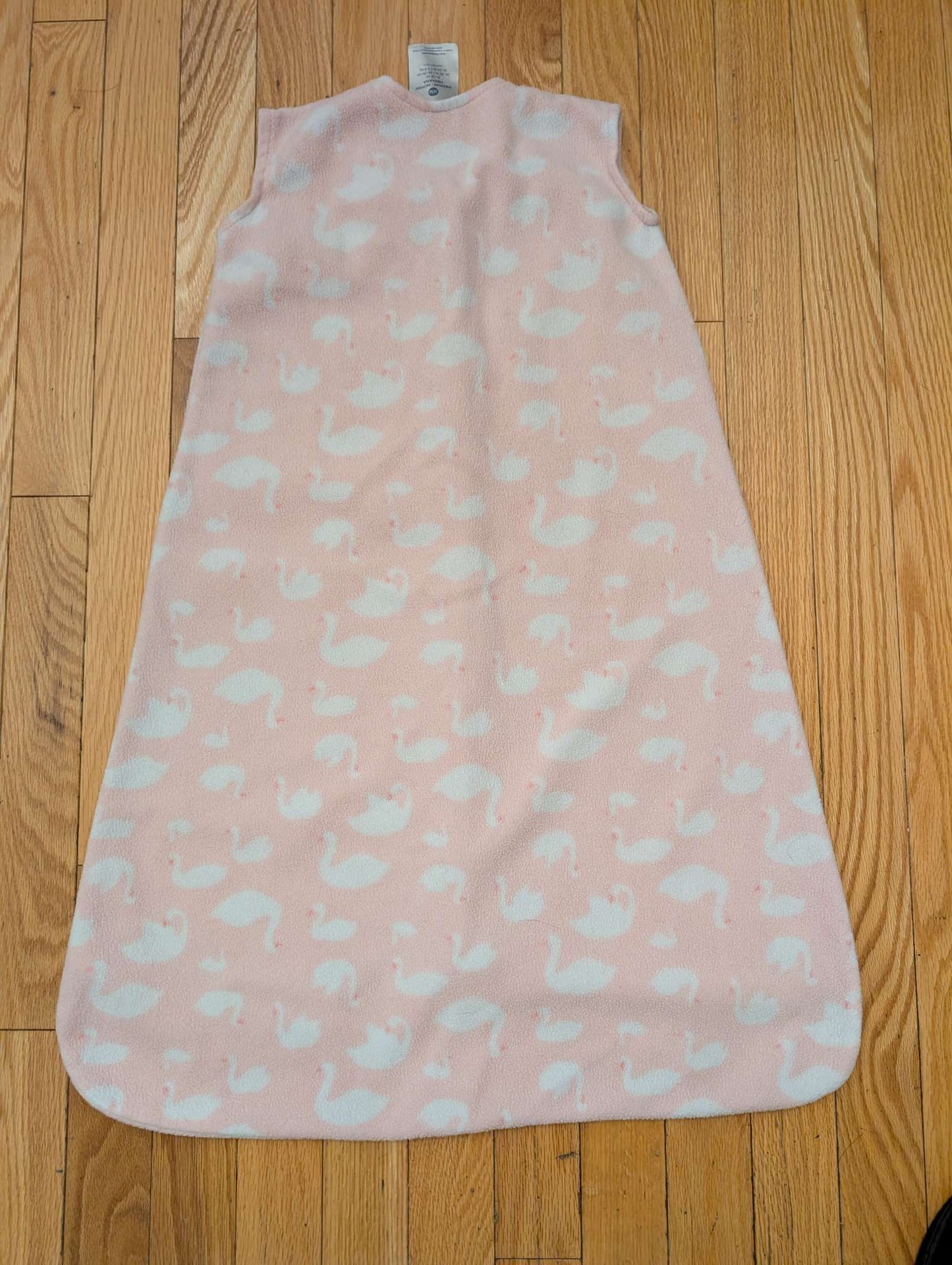 Halo Fleecy Pink Sleep Sack - Medium (6-12 months) Swan design. , 6-12 Months (Medium)