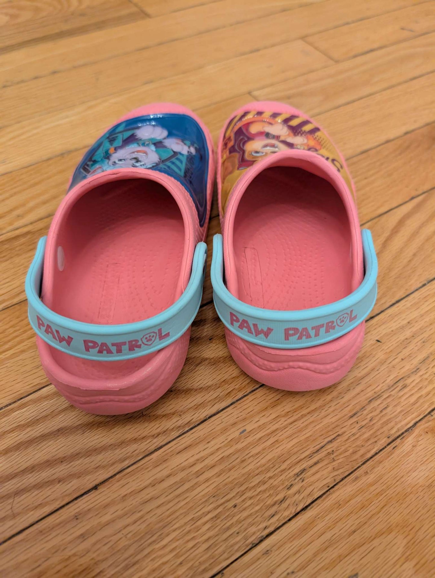 Paw Patrol Sandals. Size 9/10, Shoes 9 (Toddler:2-4yr)