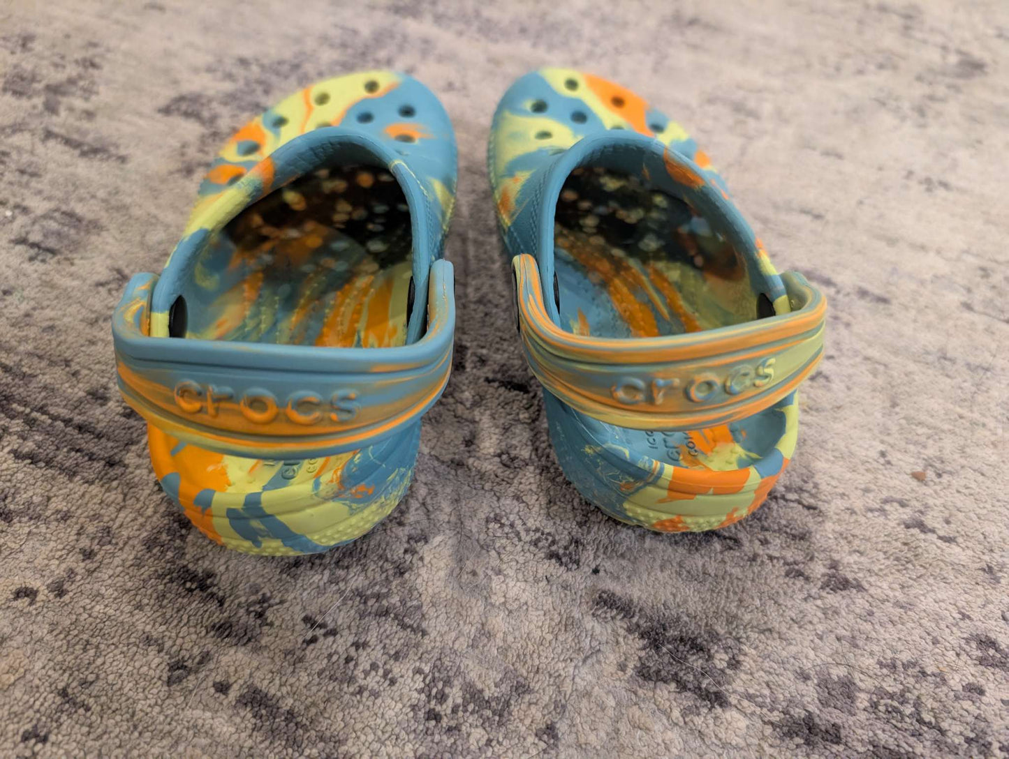 Crocs Kids' Classic Marbled Tie Dye Clog - Size 8. MSRP $55, Shoes 8 (Toddler:2-4yr)
