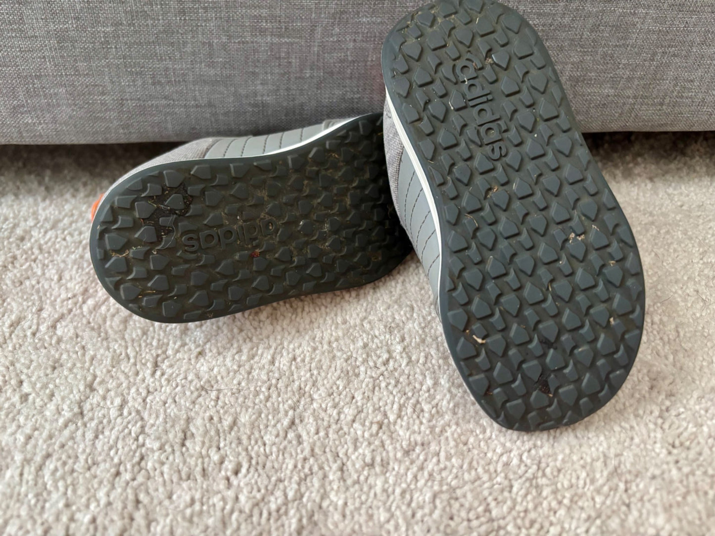 Toddler Adidas Velcro Sneakers, Size 8, Grey, Shoes 8 (Toddler:2-4yr)