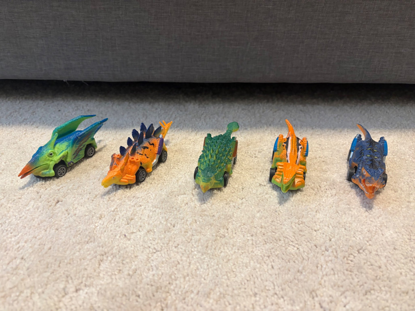 Dino Race Car Set