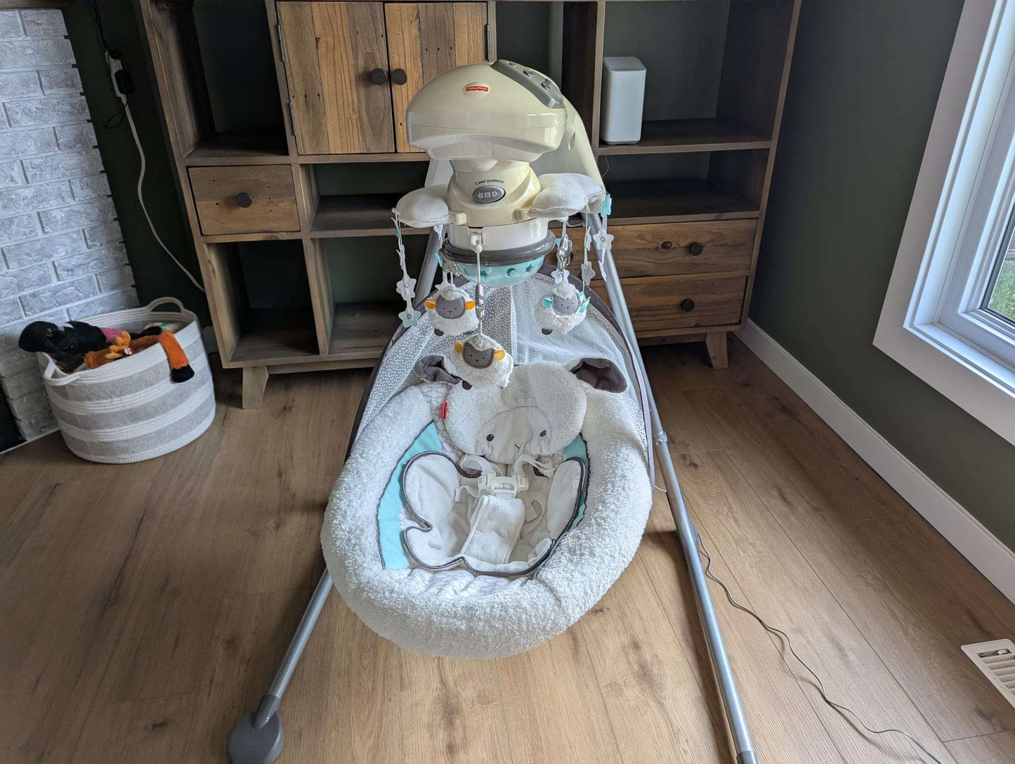 Fisher Price - My Little Lamb Cradle 'n Swing