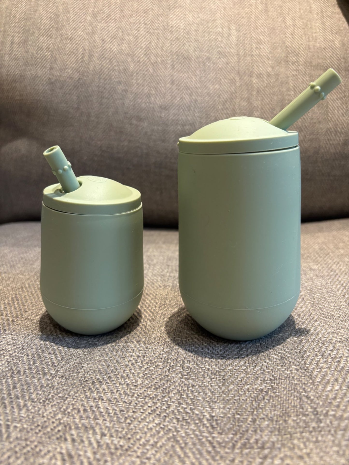 EZPZ fun cups with straws
