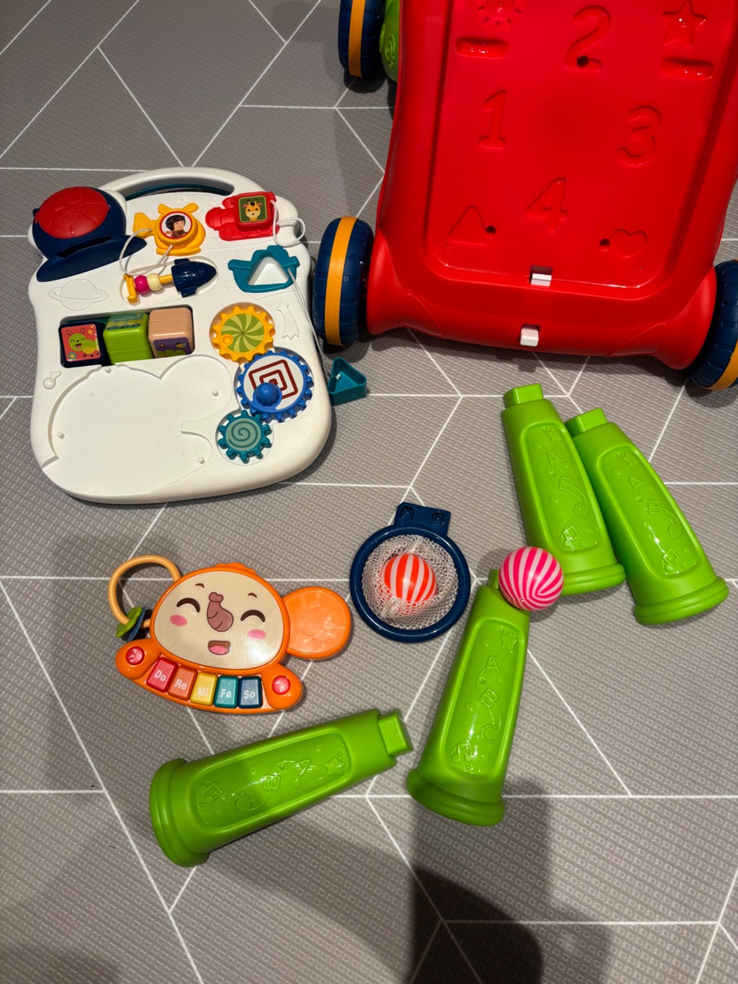Push walker toy