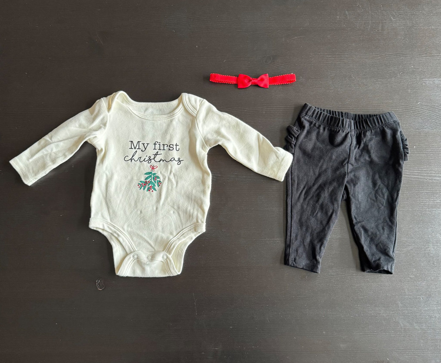 “My first Christmas” baby girl outfit, 0-3 mos, Kids 3 Month (0-3M)