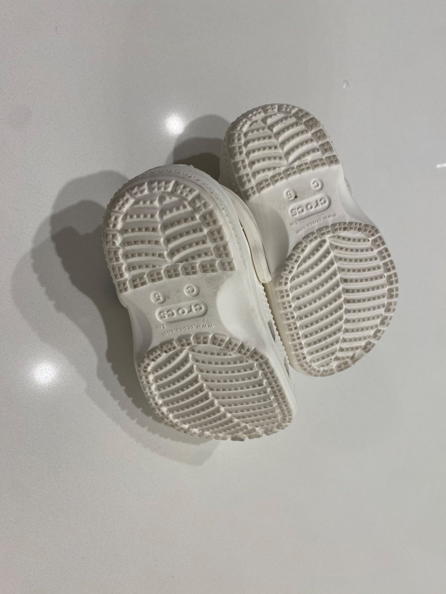 Crocs Shoes White Size 5, Shoes 5 (Walkers:12-24 mth)