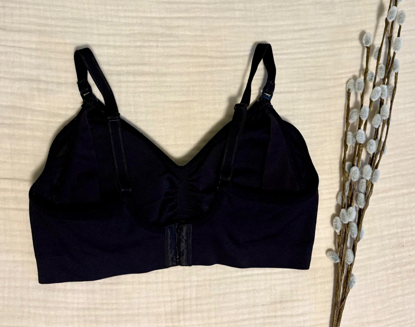 Motherhood Maternity Size M Nursing Bra (Purchase Price: $35) , Maternity M (8-10)
