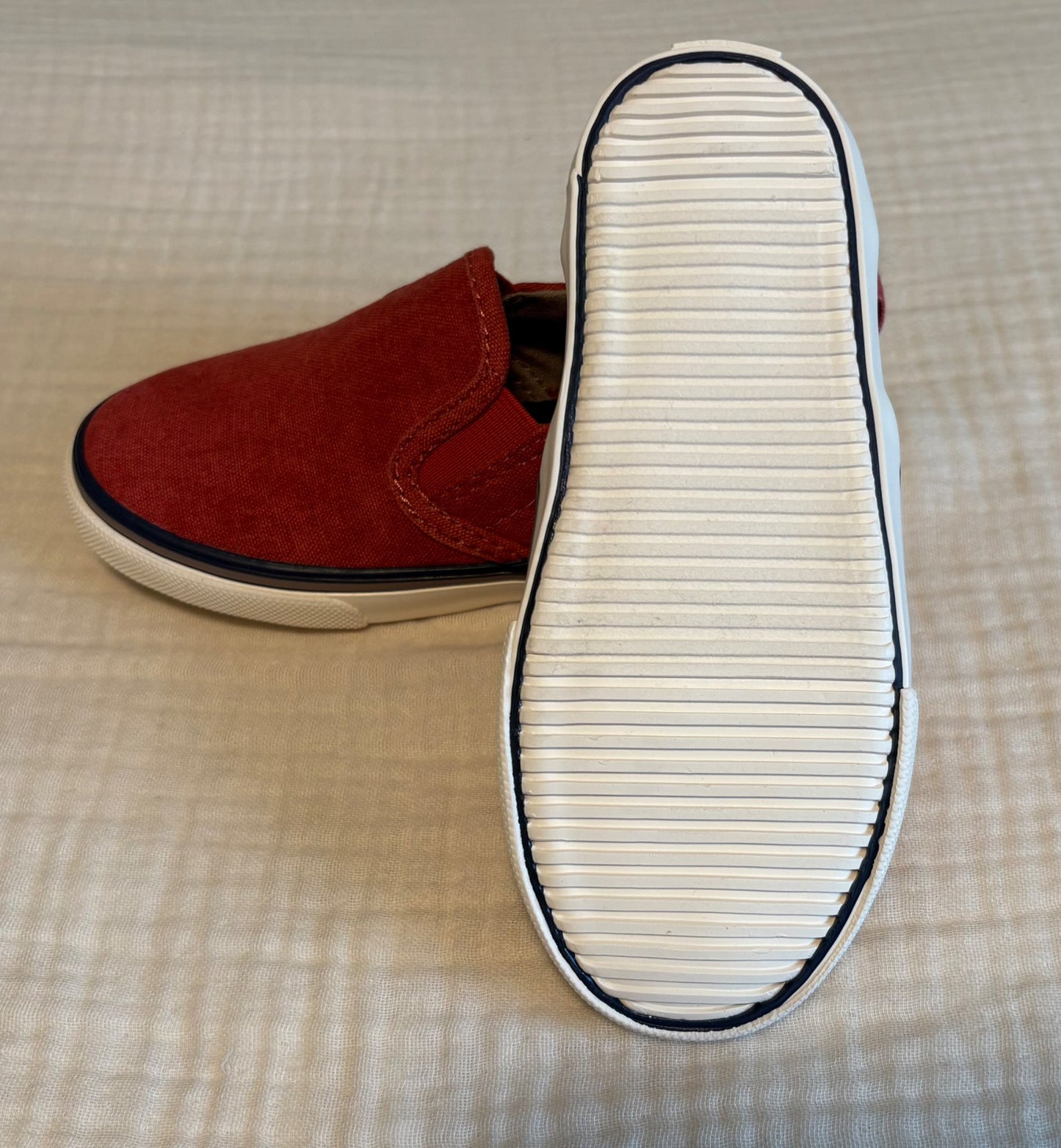 Old Navy Toddler Size 9 Canvas Shoes *NWOT*, Shoes 9 (Toddler:2-4yr)