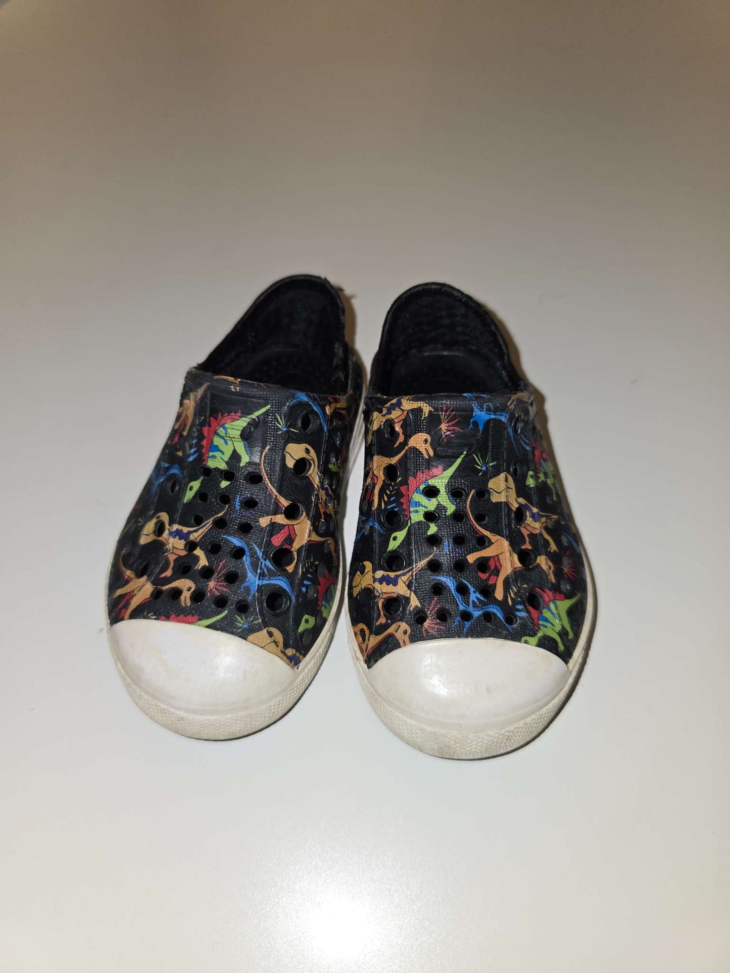 SKECHERS GUZMAN STEPS LIL DINO - RETAIL: 40$, Shoes 5 (Walkers:12-24 mth)