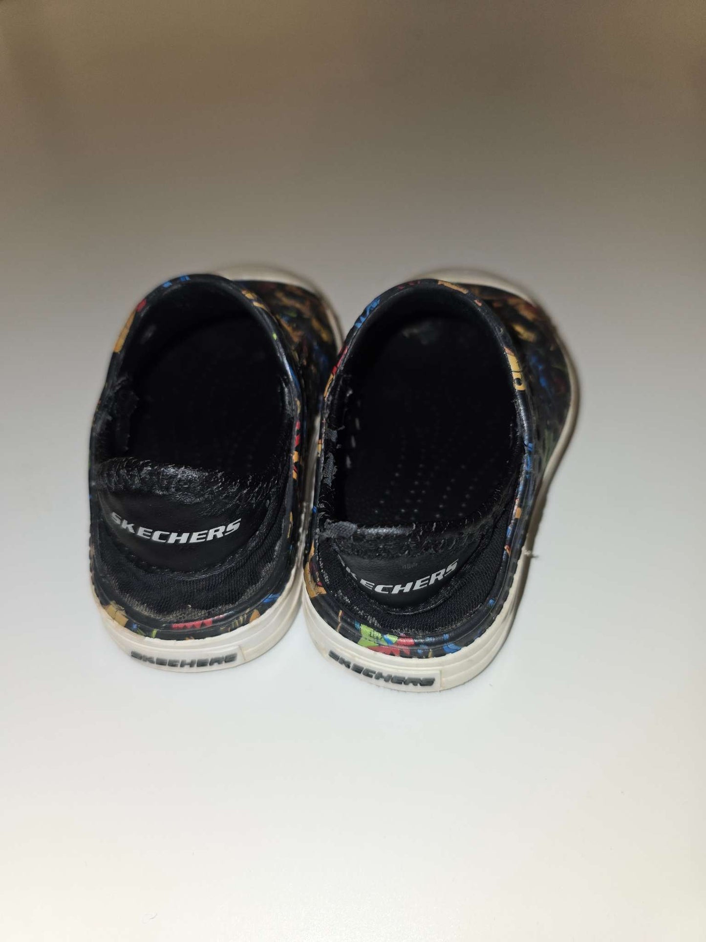 SKECHERS GUZMAN STEPS LIL DINO - RETAIL: 40$, Shoes 5 (Walkers:12-24 mth)
