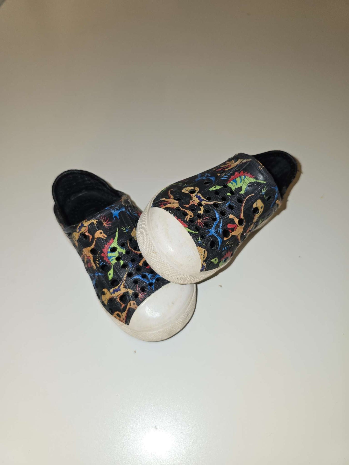 SKECHERS GUZMAN STEPS LIL DINO - RETAIL: 40$, Shoes 5 (Walkers:12-24 mth)