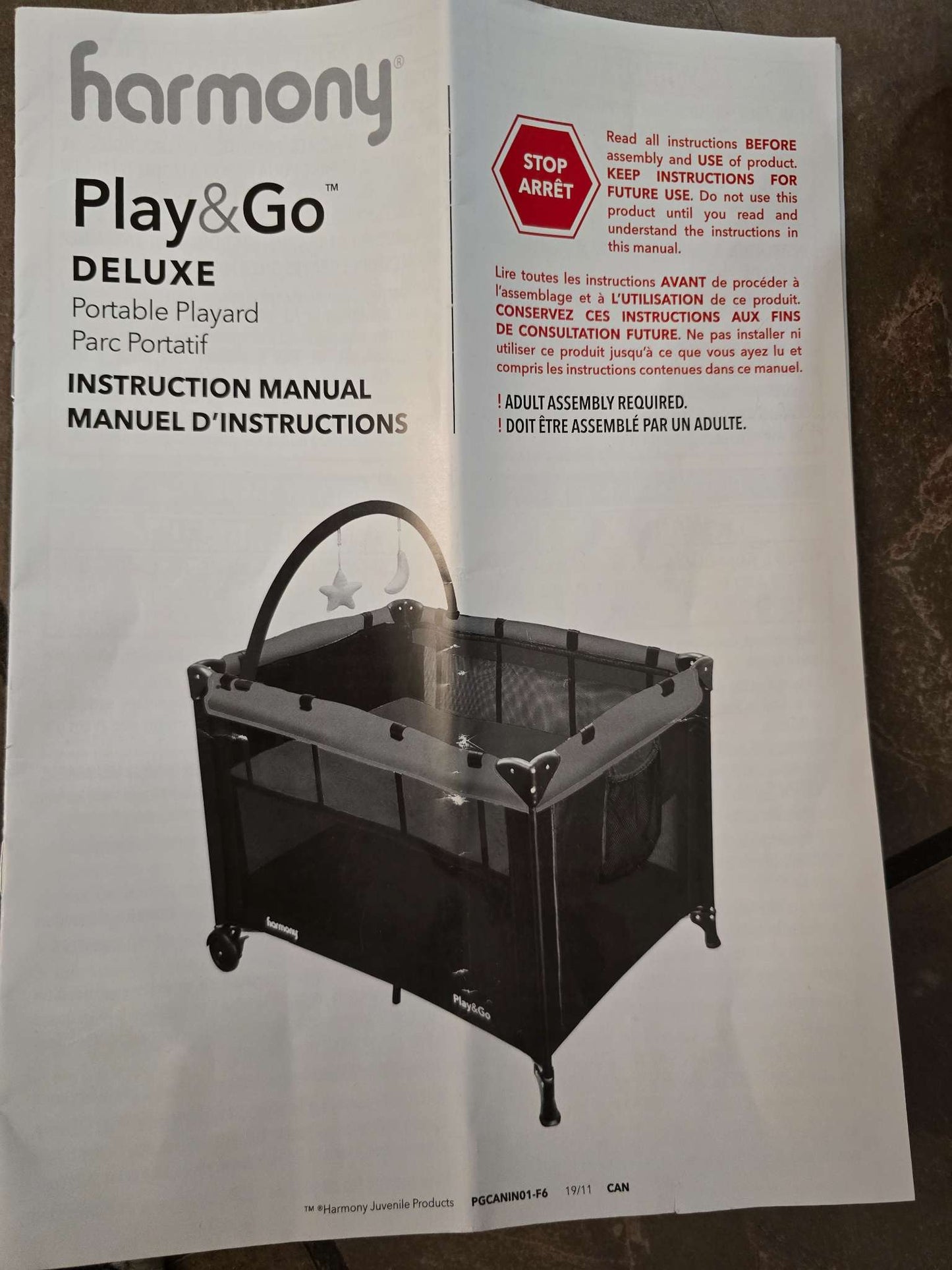 Harmony Play & Go Deluxe Playard, 40" x 28" x 29