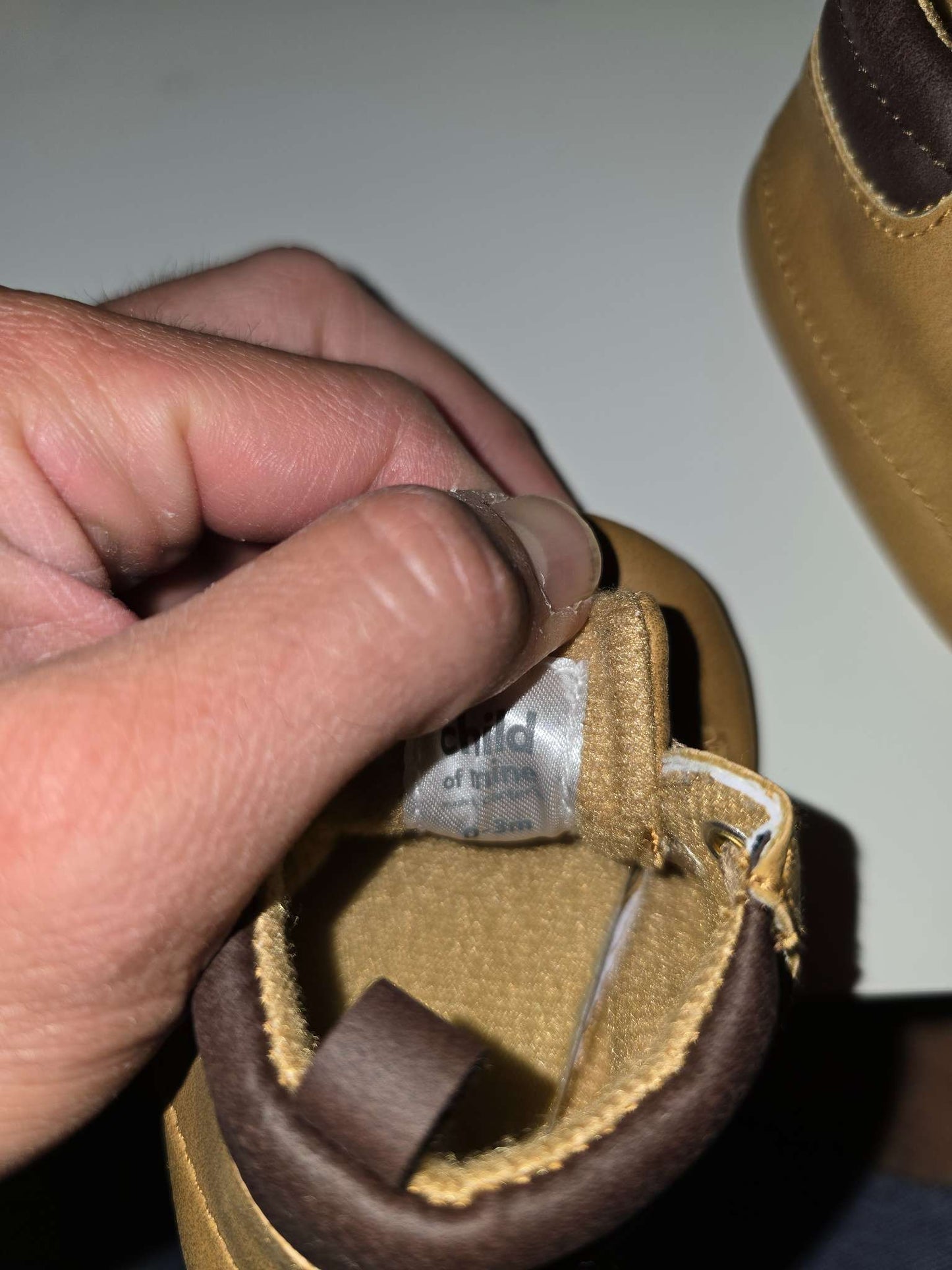 Set of 2 pair of shoes Carter's, Shoes .5 (Baby: 0-12 mth)