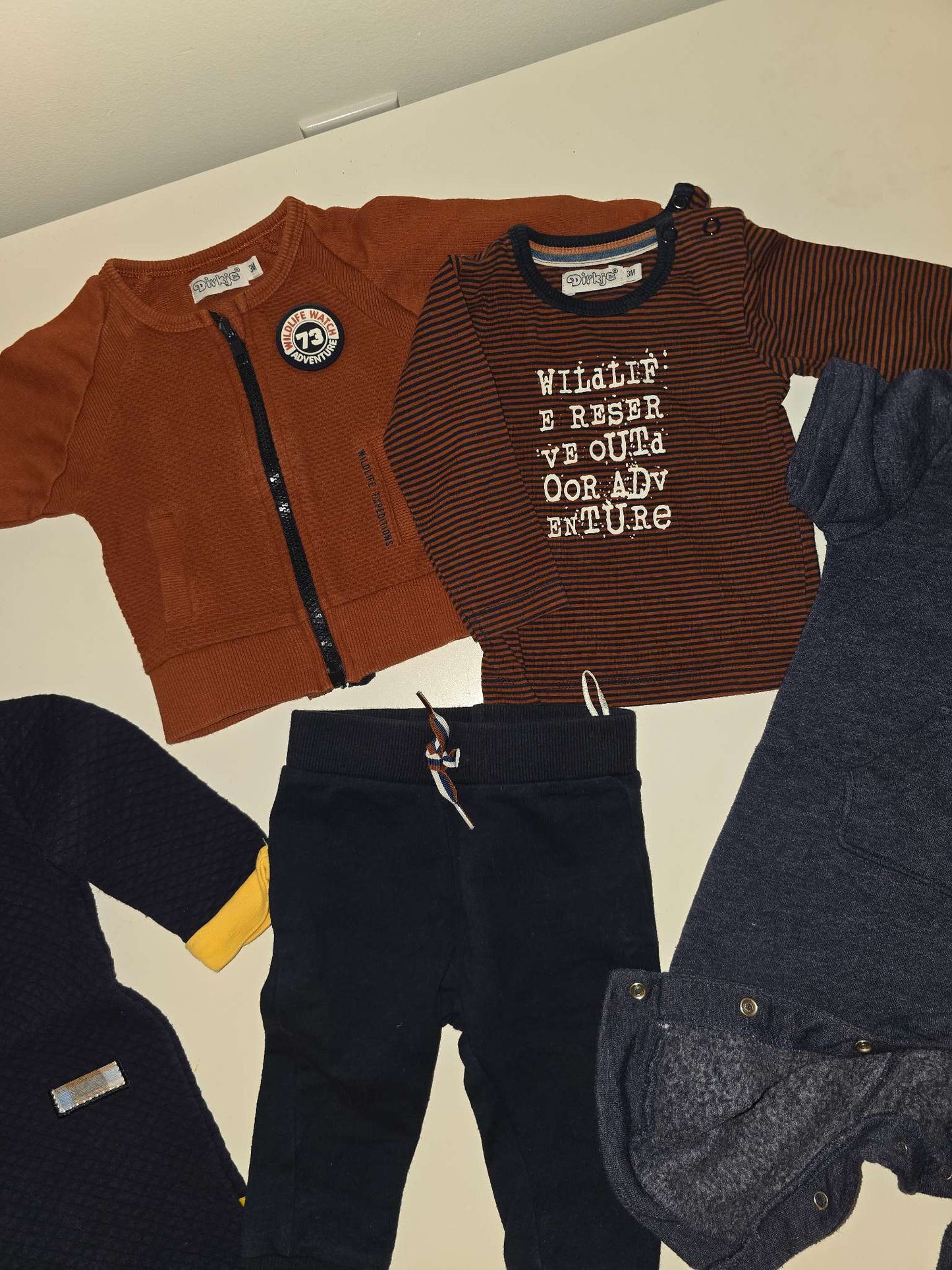 BUNDLE 5 pieces 3-6 Months Clothing, Kids 6 Month (3-6M)