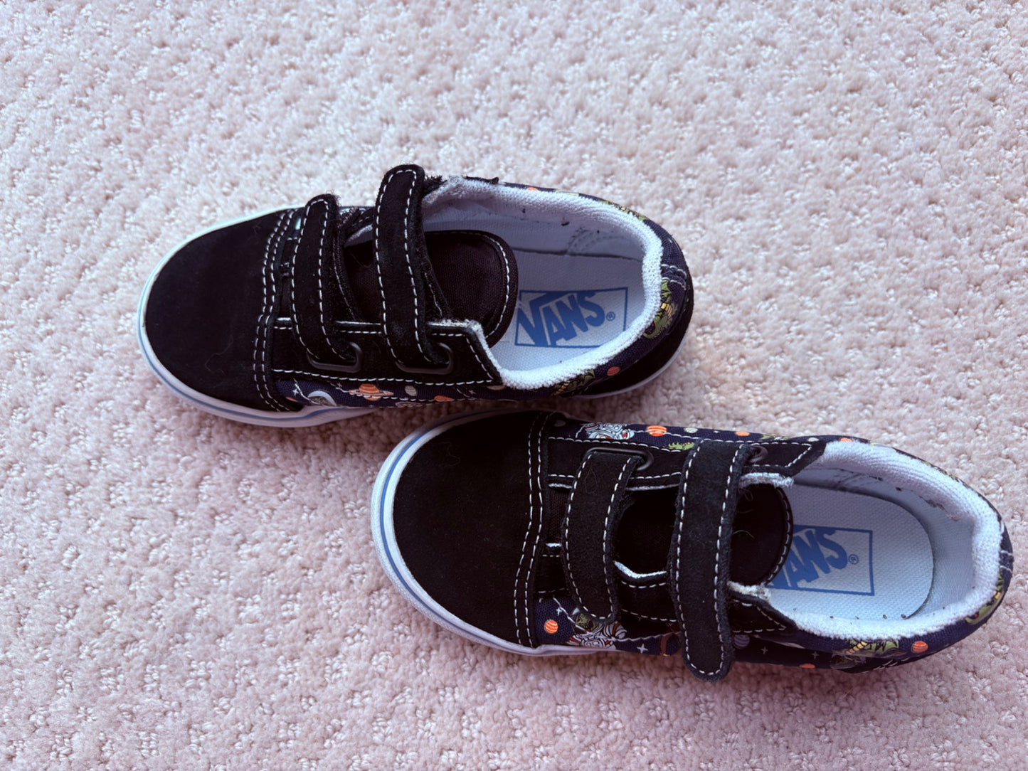 Vans - space theme Velcro shoes, size 10, retail $60, Shoes 10 (Toddler:2-4yr)