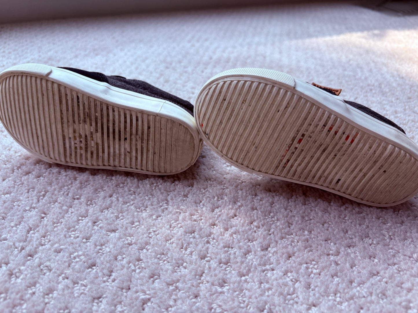 Old Navy - black and grey old navy loafers, size 6, Shoes 6 (Walkers:12-24 mth)