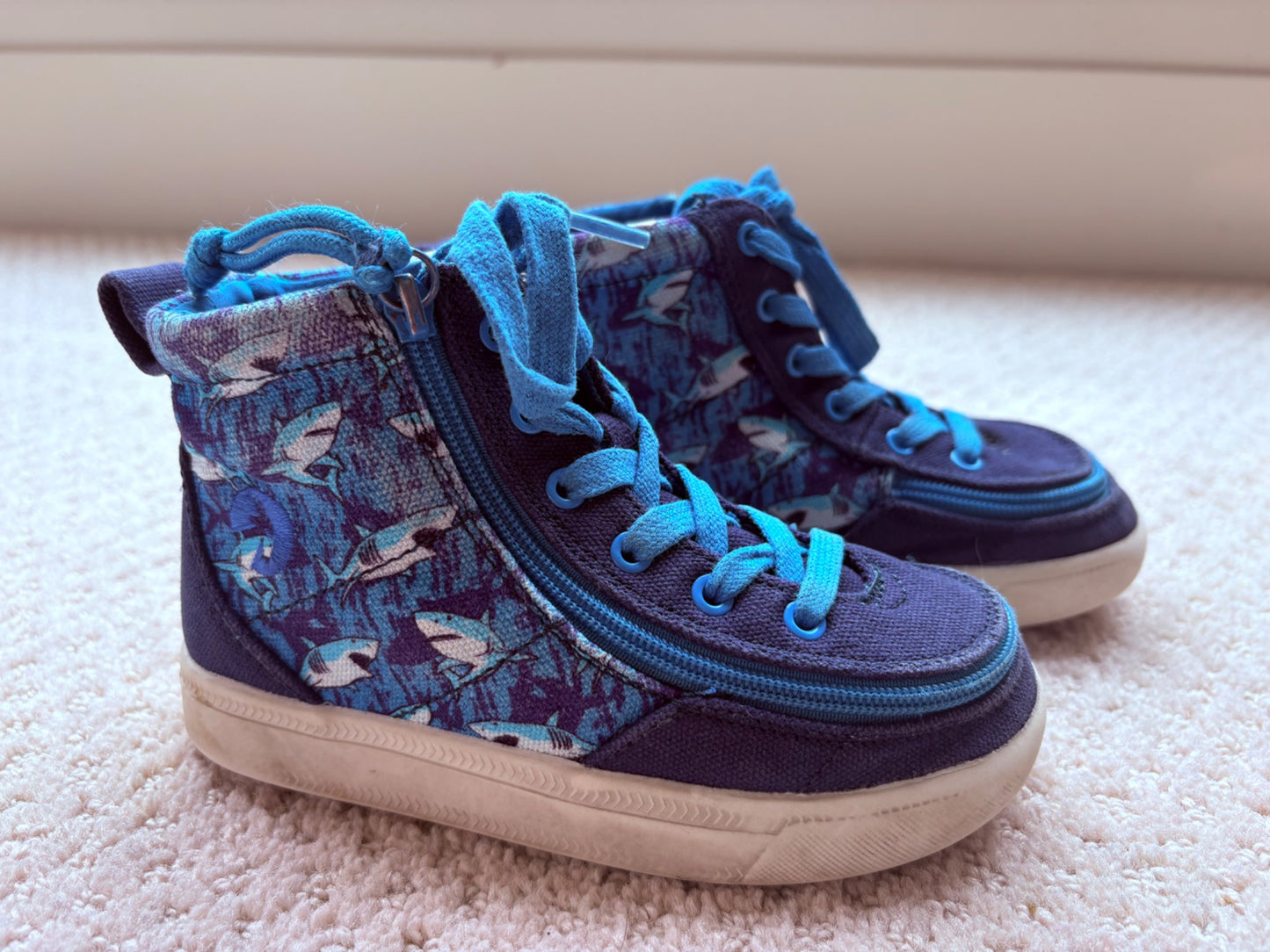 Billy - blue shark high tops with wrap around zipper, size 9, retail $80, Shoes 9 (Toddler:2-4yr)