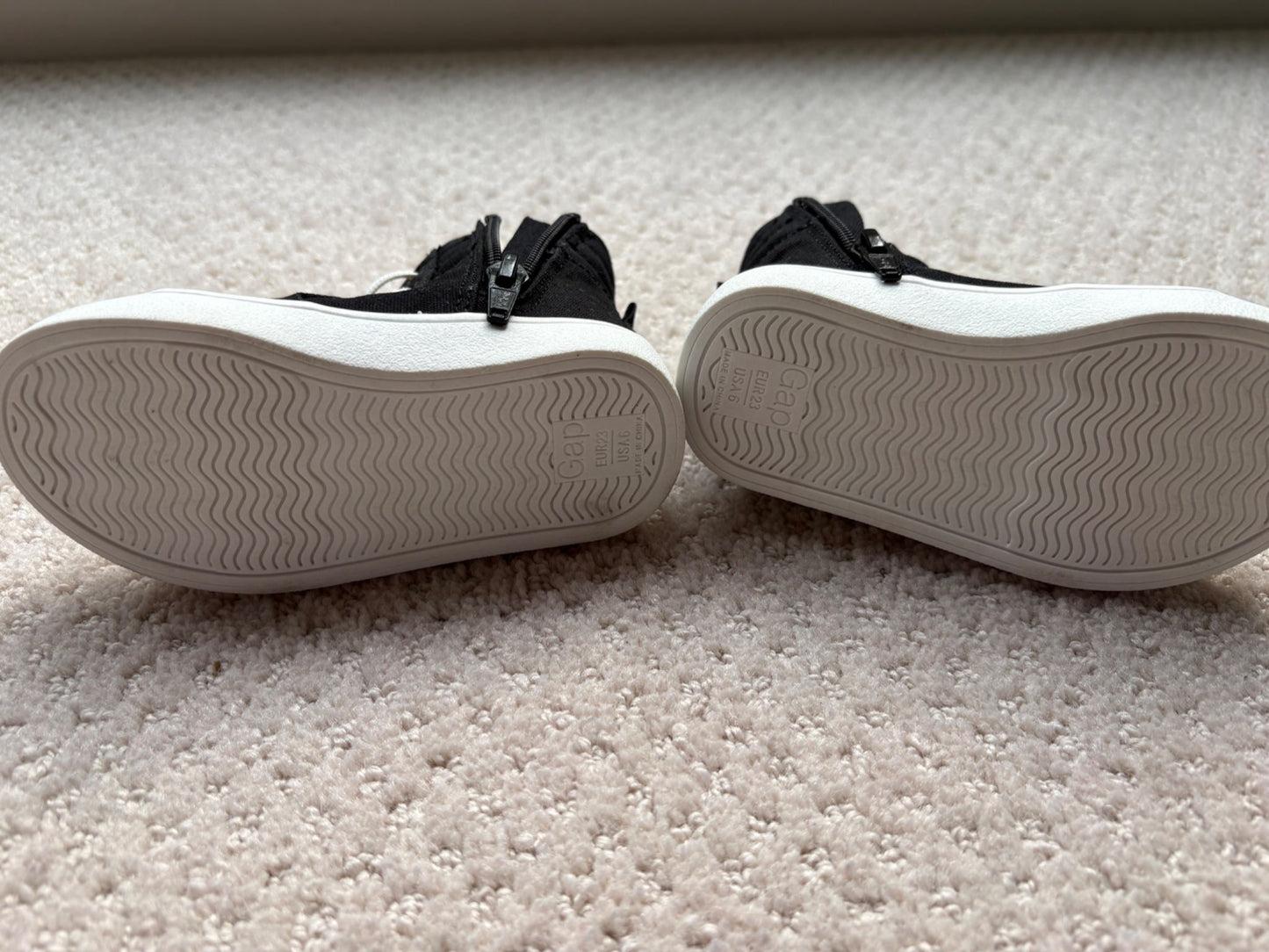Gap - black cotton high tops, size 6, Shoes 6 (Walkers:12-24 mth)