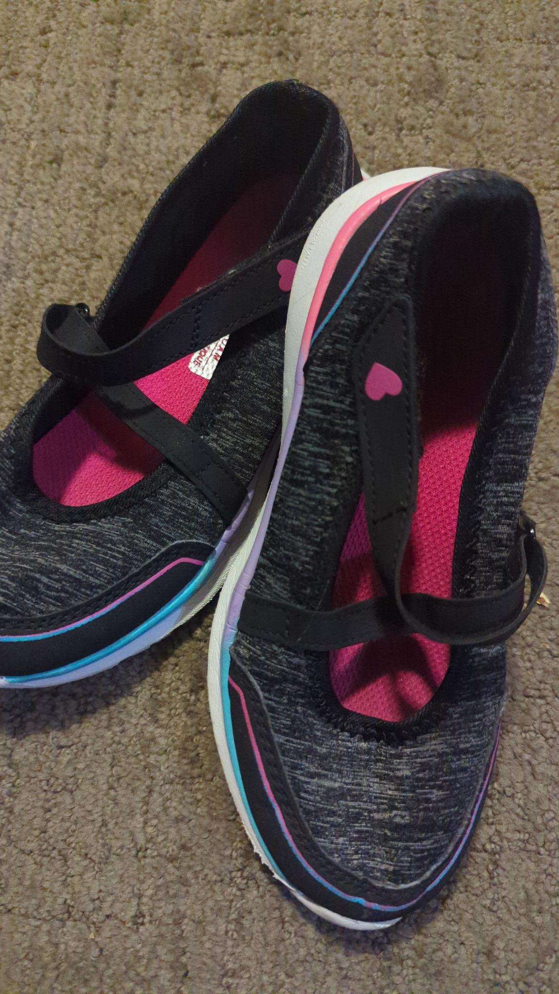 Memory foam casual shoes/runners , Shoes 13 (Kids:4-8yr)
