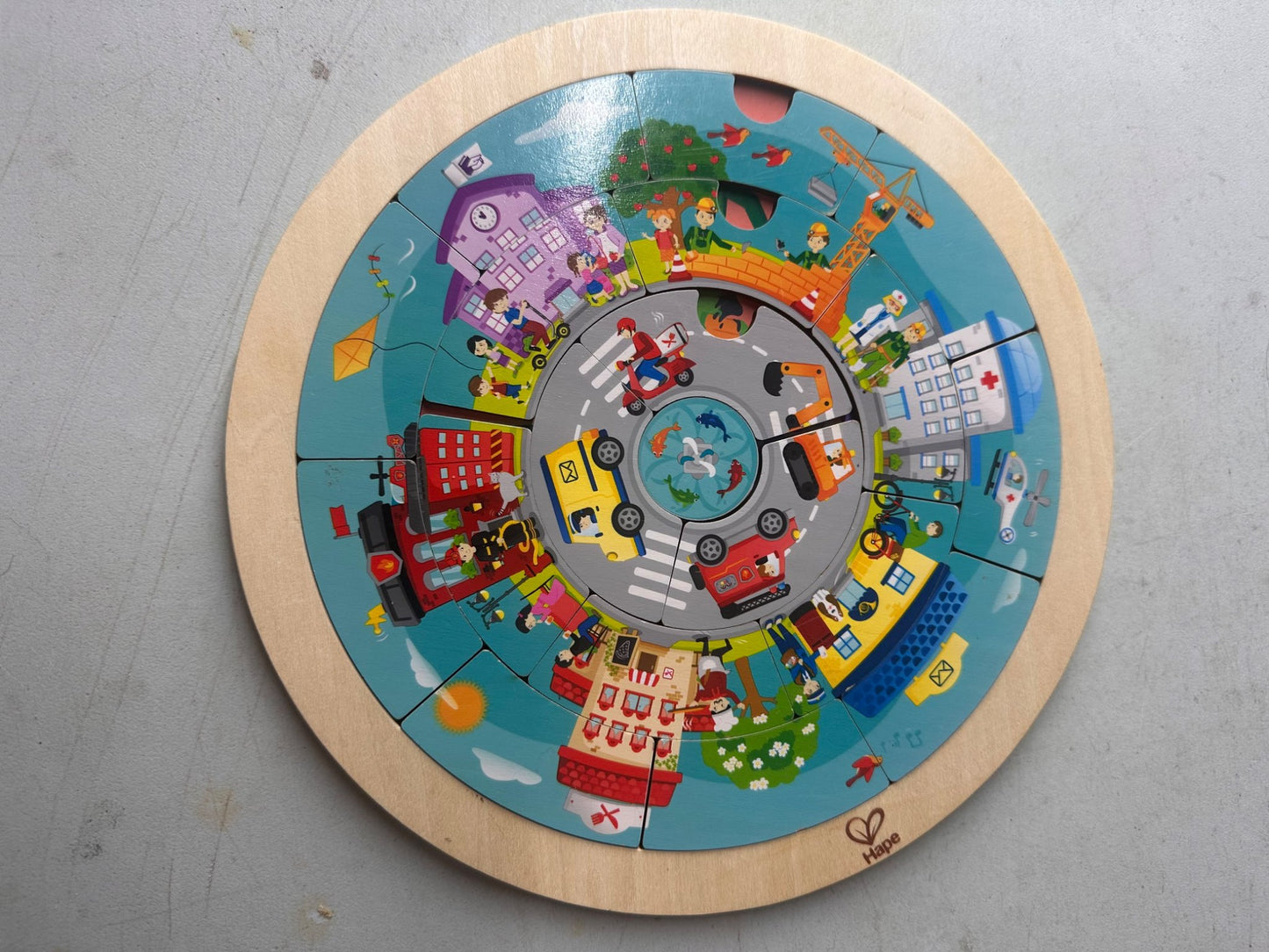 Hape Jobs Roundabout puzzle