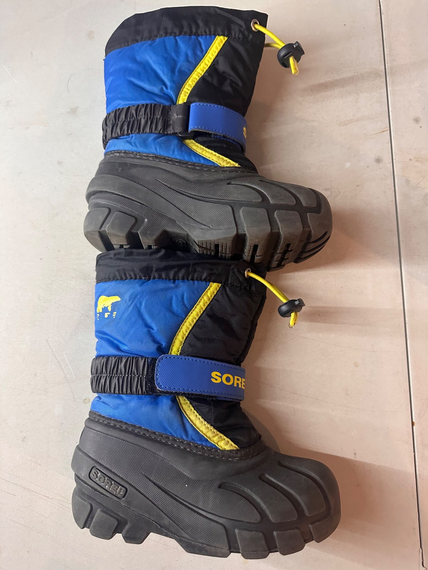 Sorel boots size 10, Shoes 10 (Toddler:2-4yr)