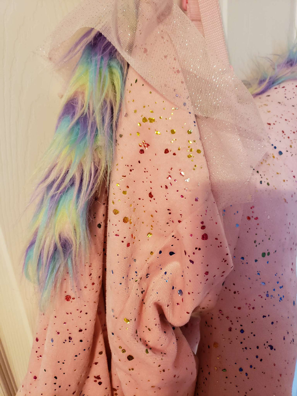Dress up ride on pink unicorn, Kids 3T