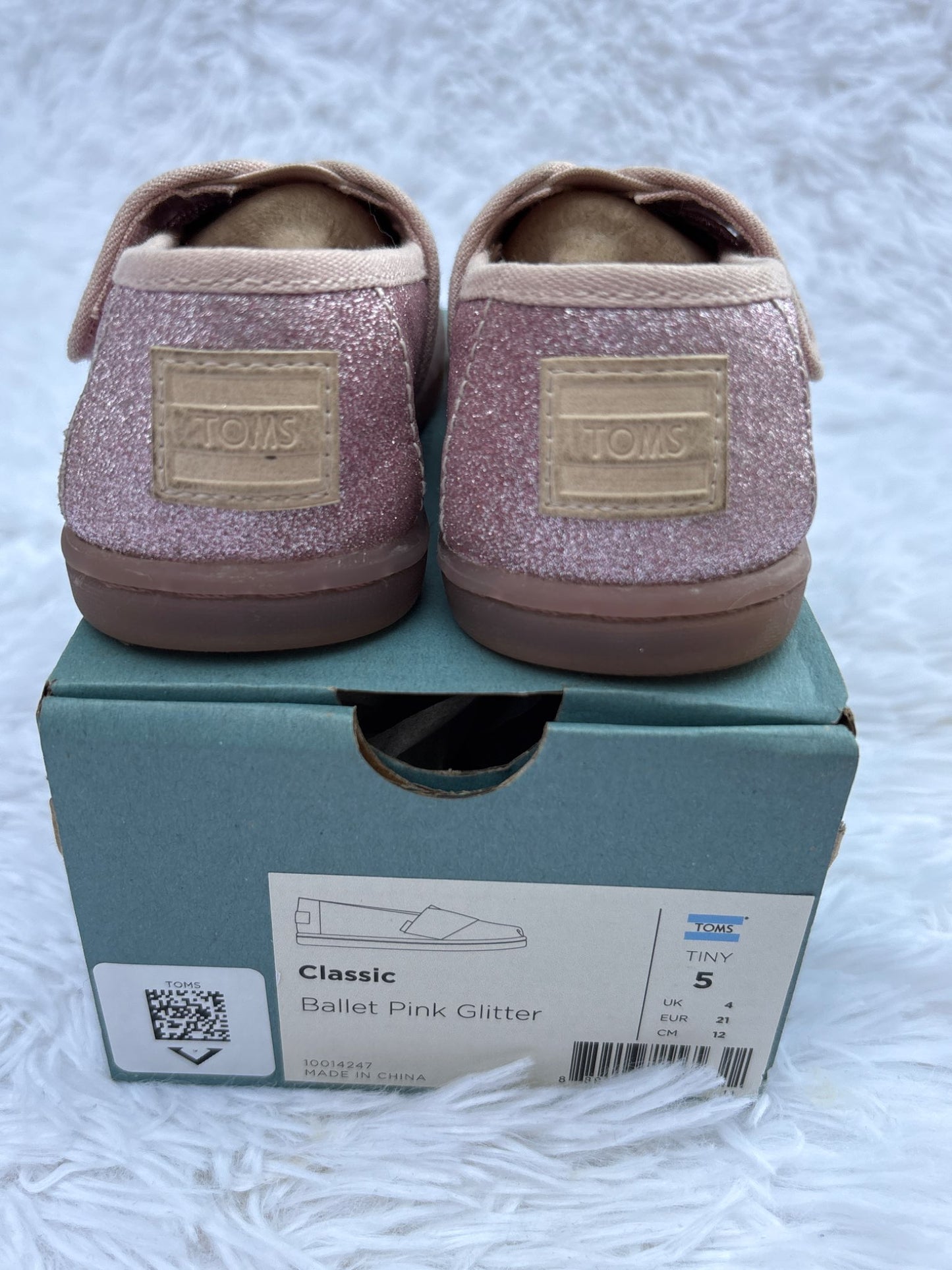 TOMS too cute but time to sell! Pink sparkle, size 5T, Shoes 5 (Walkers:12-24 mth)