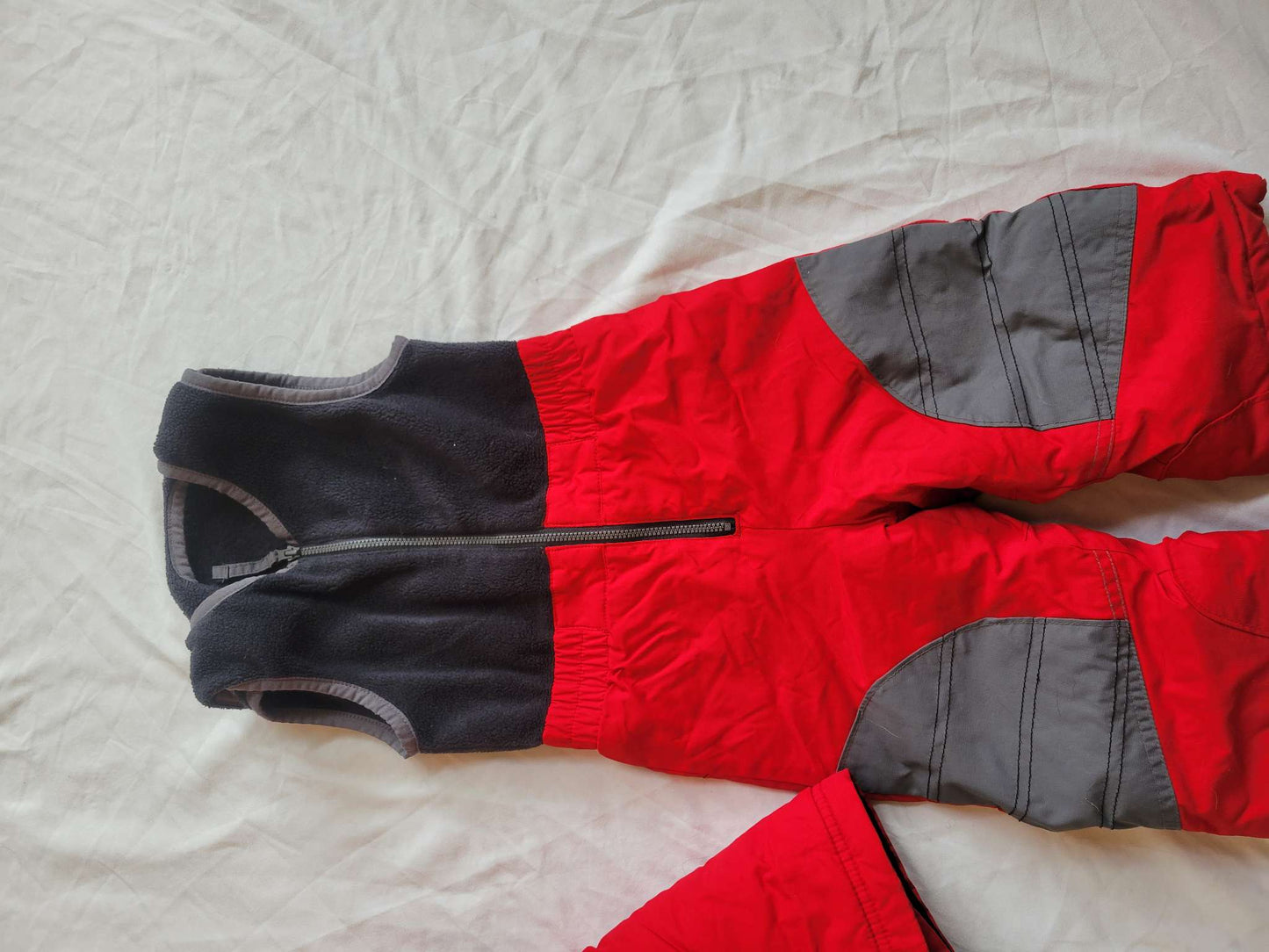 Red Columbia 2 Piece Snow Suit (Size 24 Months), Kids 24 Month (18-24M)