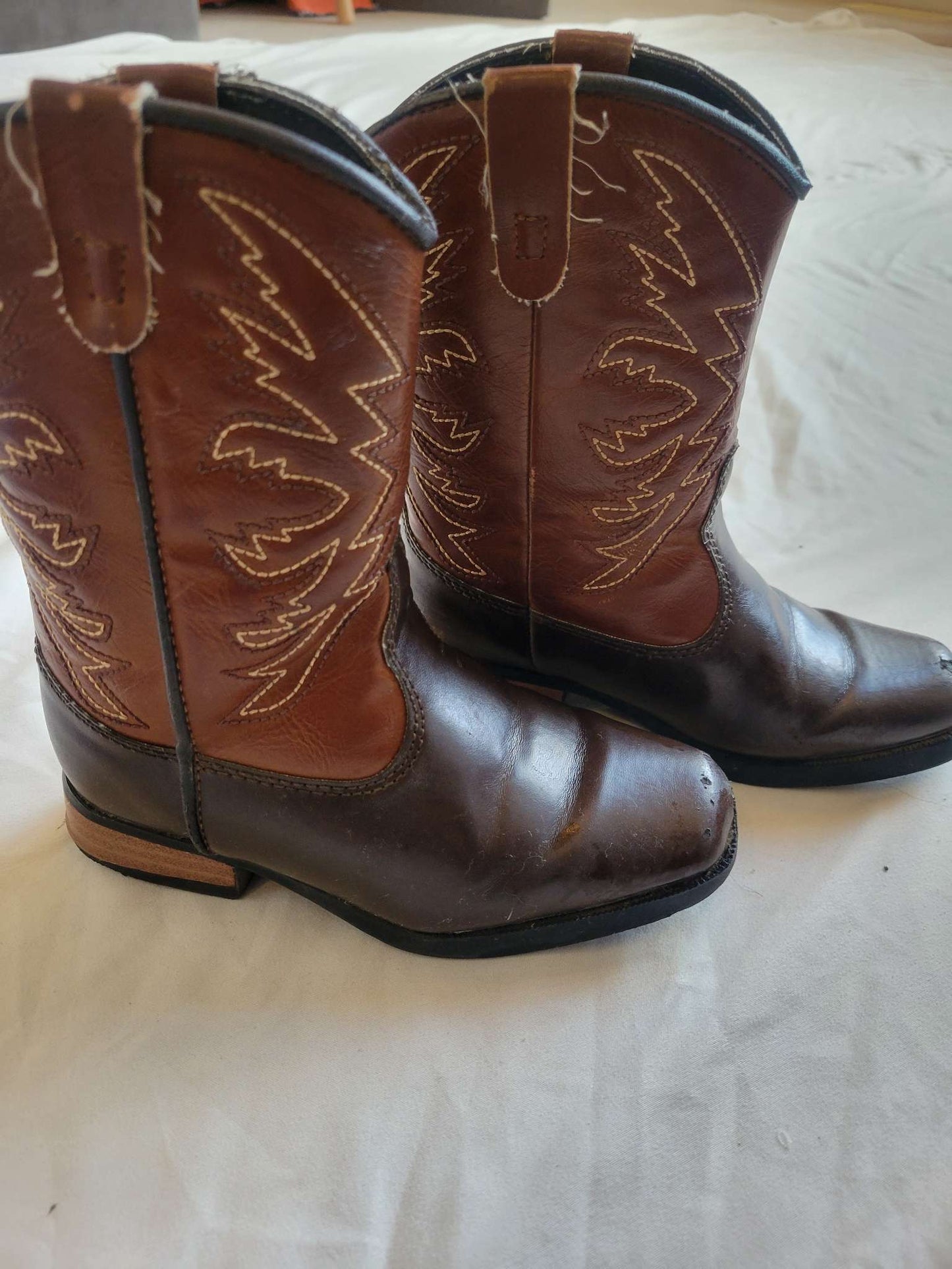 Cowboy Boots (Light Brown & Dark Brown) - Size 8.5, Shoes 8.5 (Toddler:2-4yr)