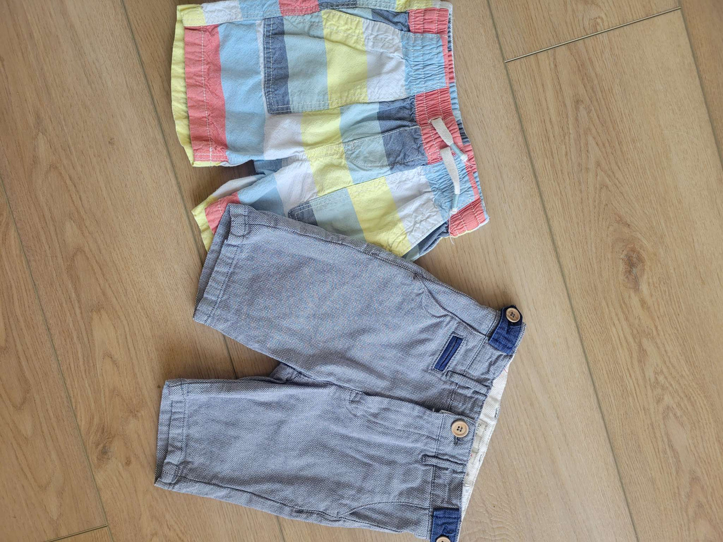 2 Shorts - Zara Blue Shorts / Colourful Shorts Gap, Kids 3T