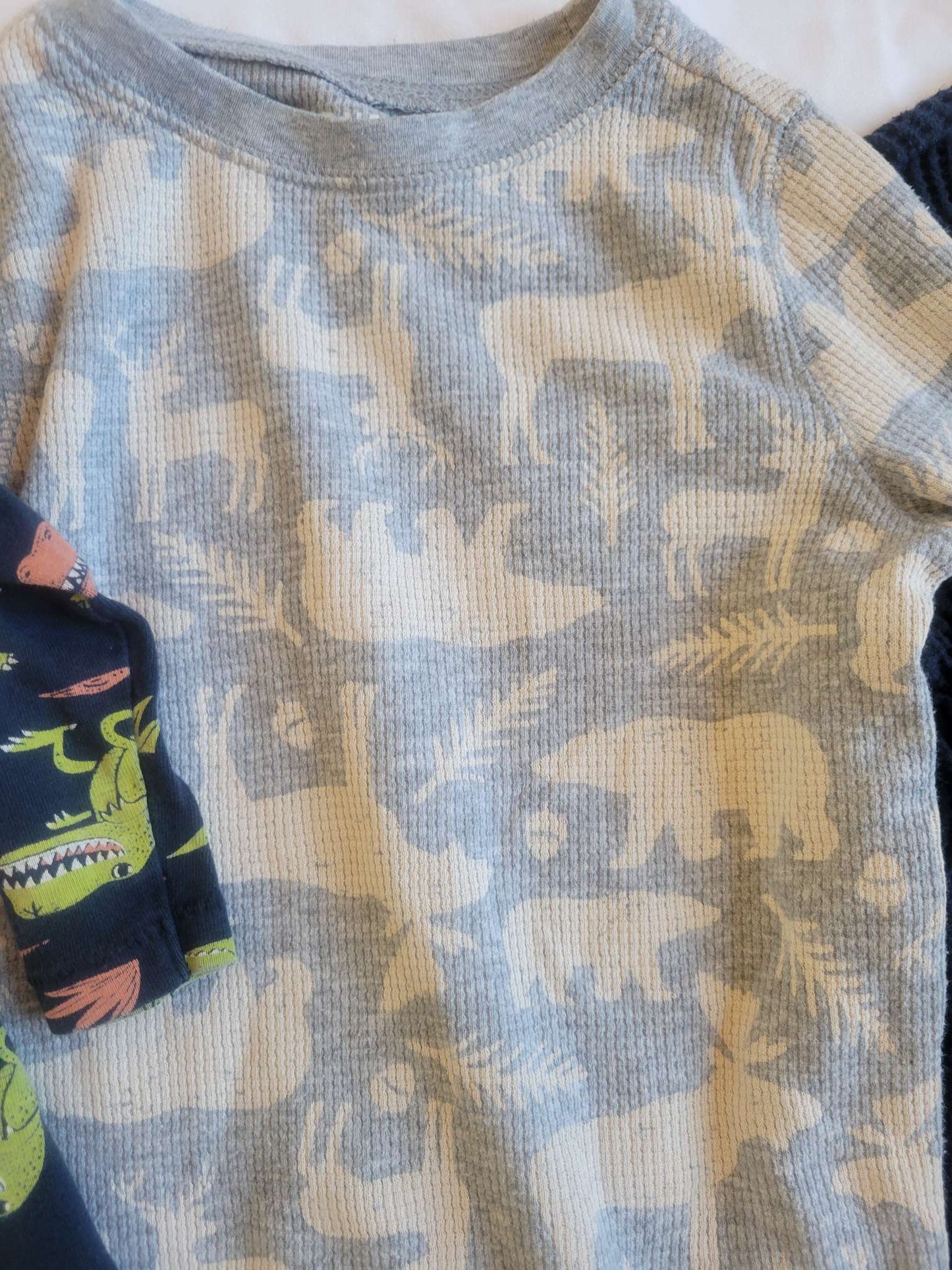 3 long sleeves -- Navy blue with pocket, Blue Dinos & gray waffle shirt with bears and moose, Kids 3T