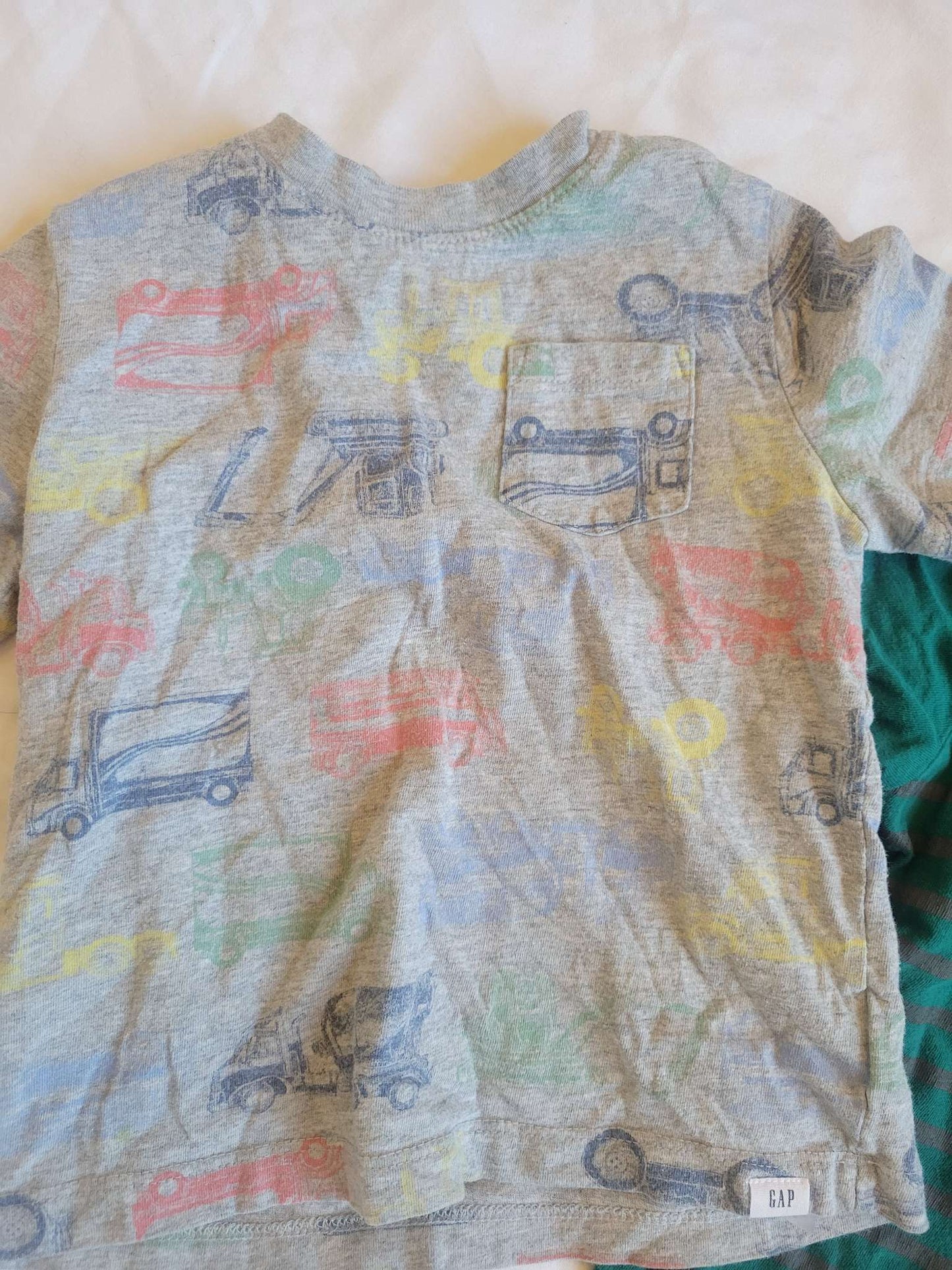 3 Tshirt Bundle - Green TShirt / Blue Tshirt / Gray Construction Vehicles (3T), Kids 3T