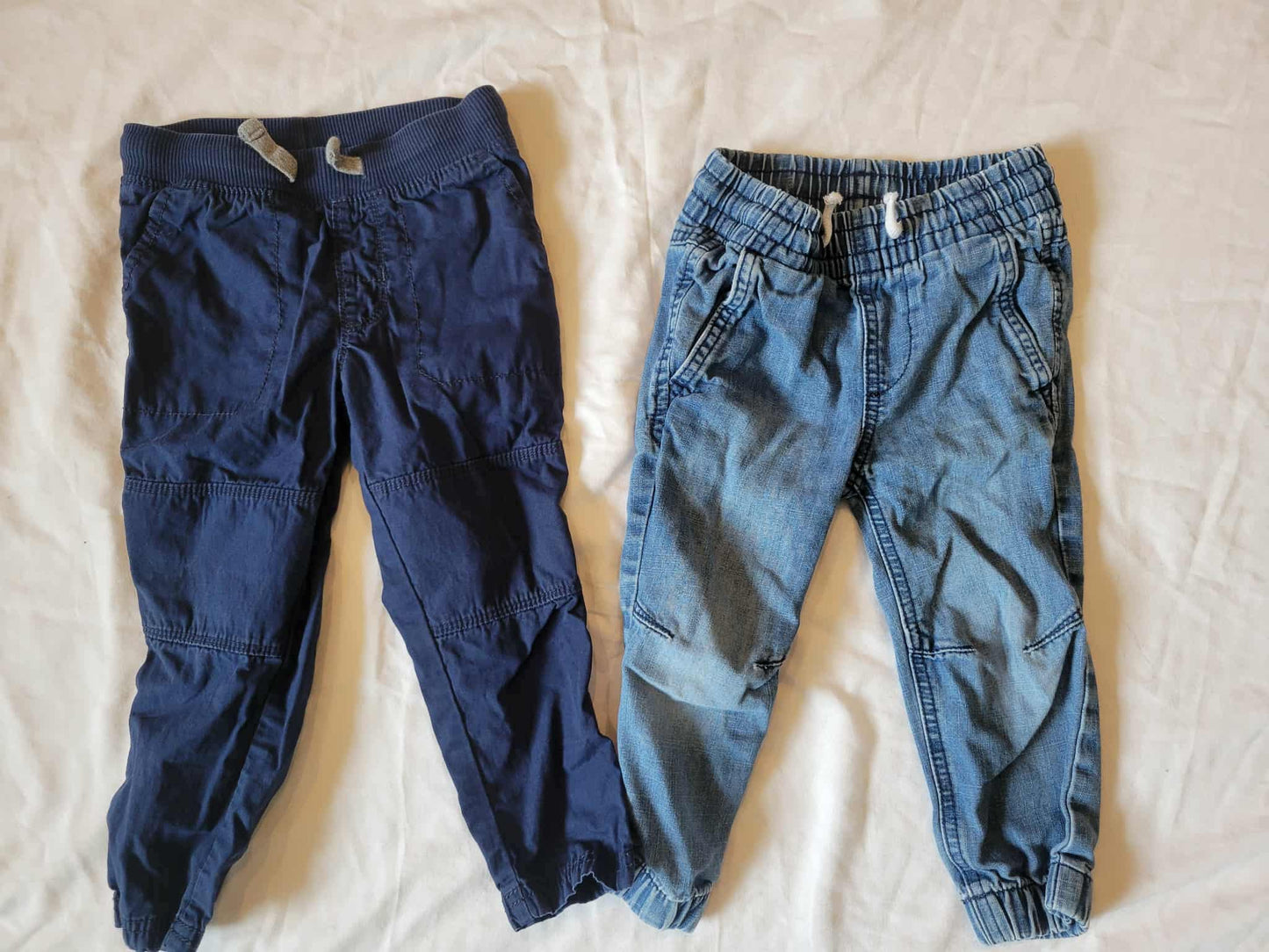 2 Pants - Blue Carters and Pull on jeans H&M - Both 2T , Kids 2T