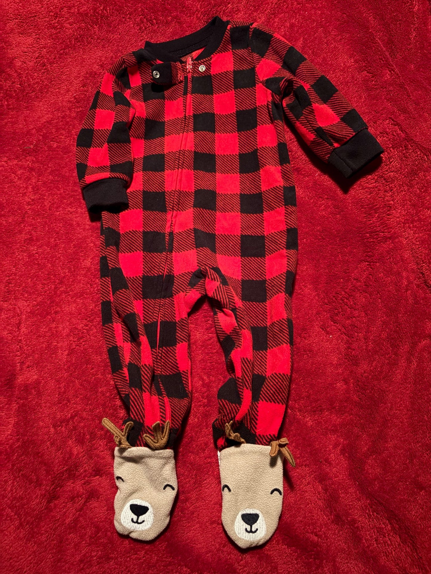 Carters 3x 9m Fleece “winter themed” sleepers, Kids 9 Month (6-9M)