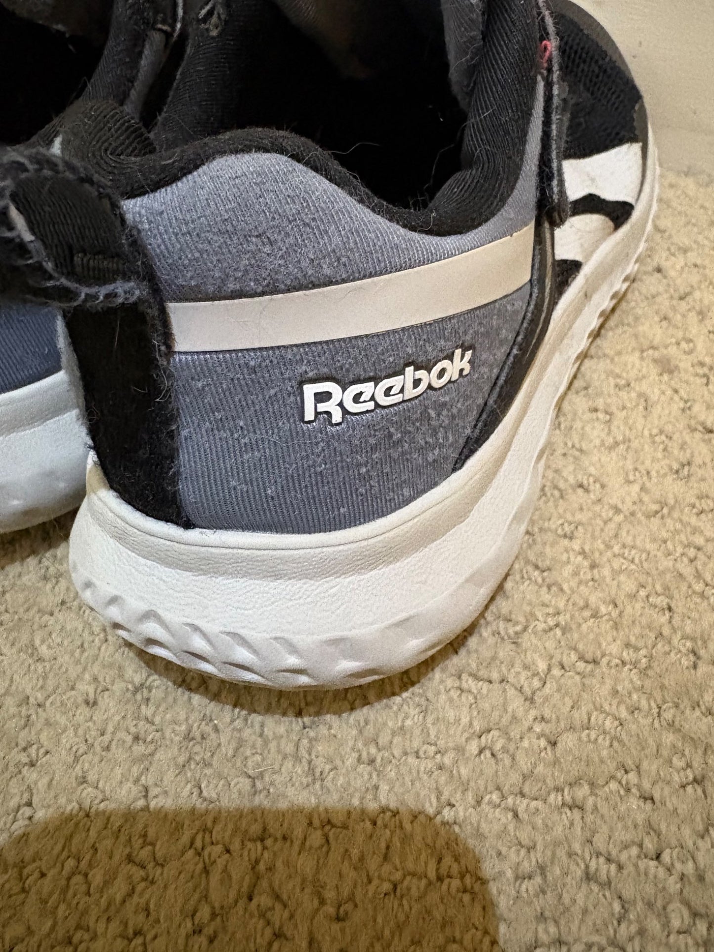 Reebok Velcro runners , Shoes 2 (Kids:4-8yr)