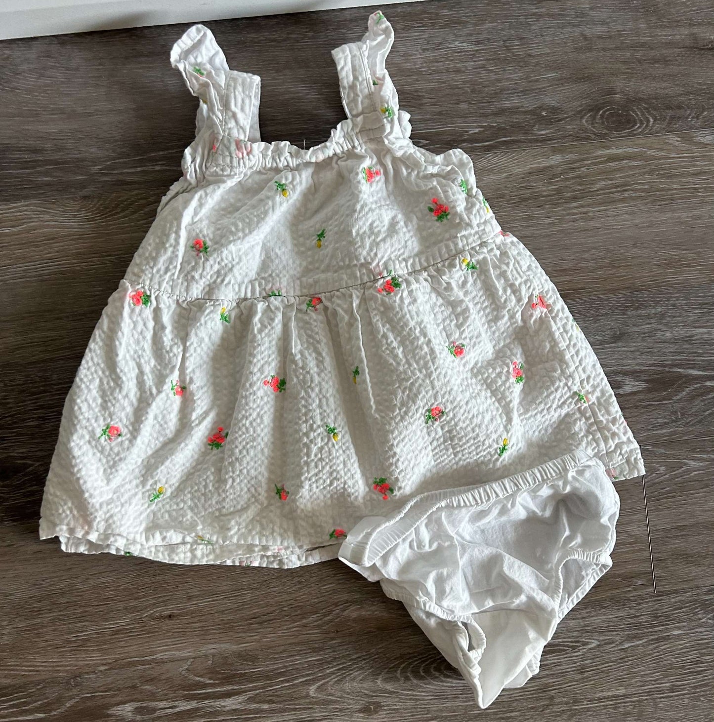 Baby GAP - White Dress and diaper cover - 12-18M, Kids 18 Month (12-18M)
