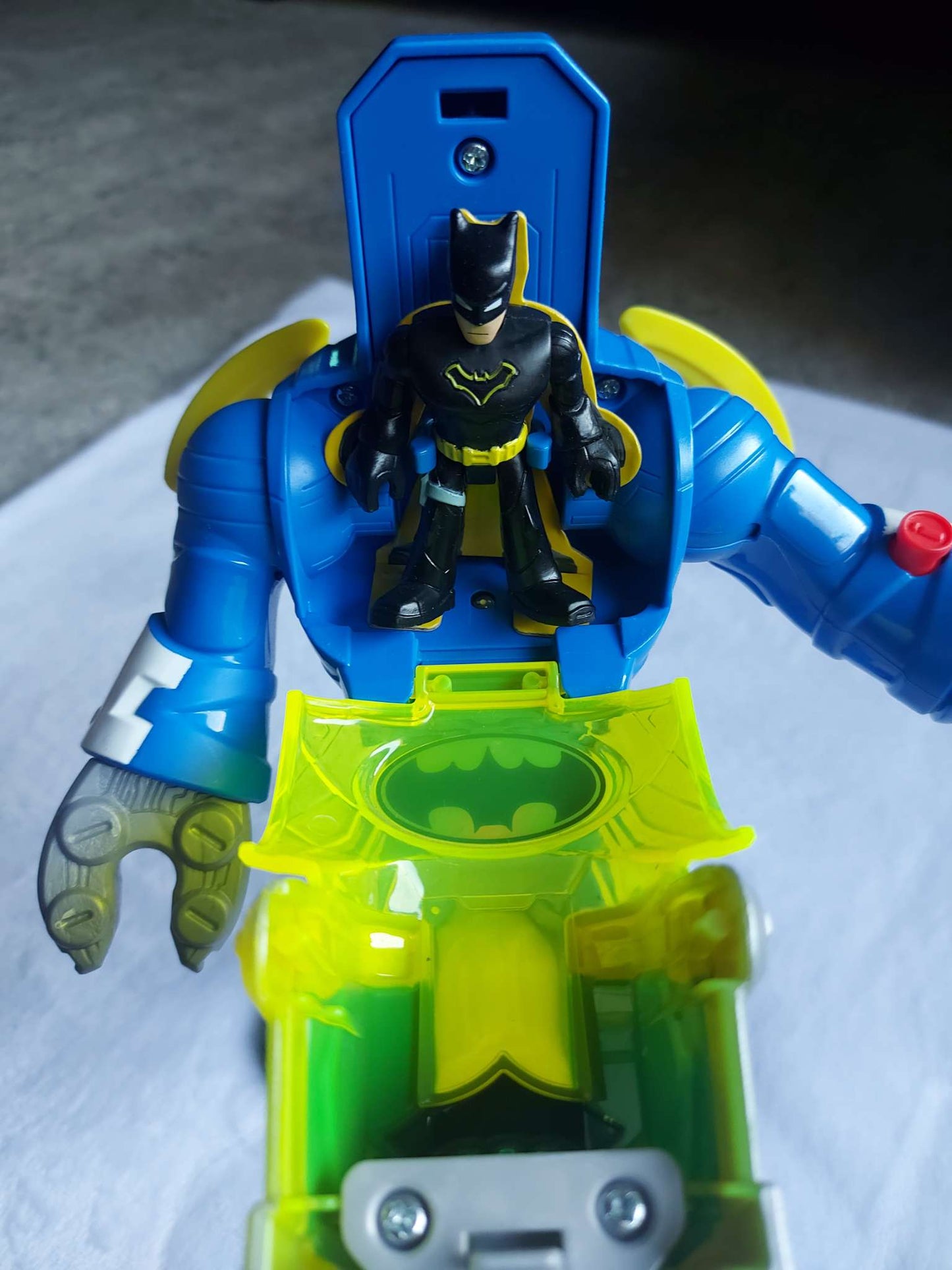 Batman robot with lights and sound + batmobile